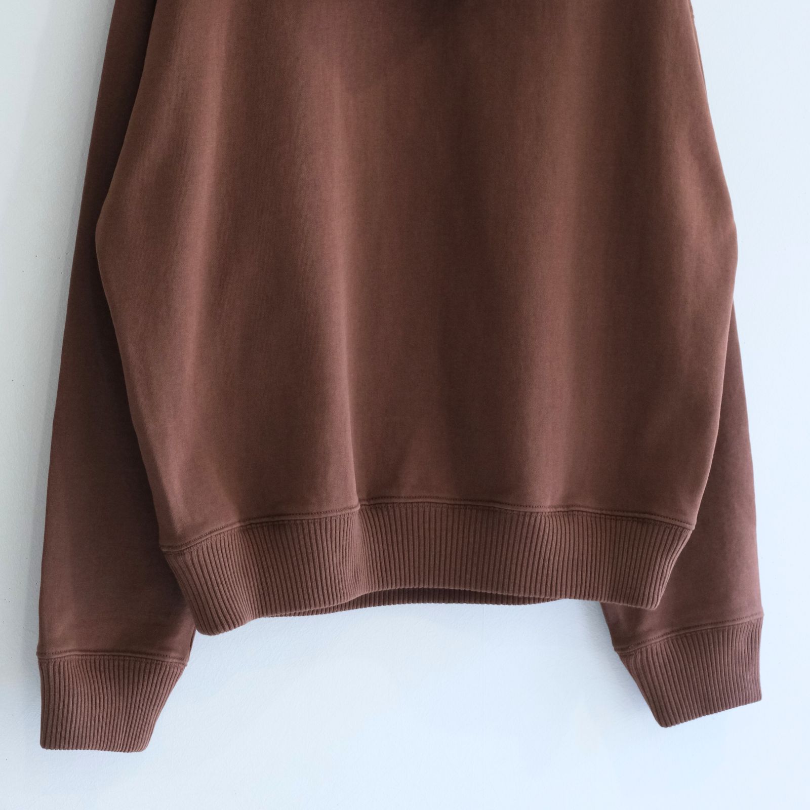 MITTEN HOODIE / ミトンパーカー（BROWN TREE HUGGER）