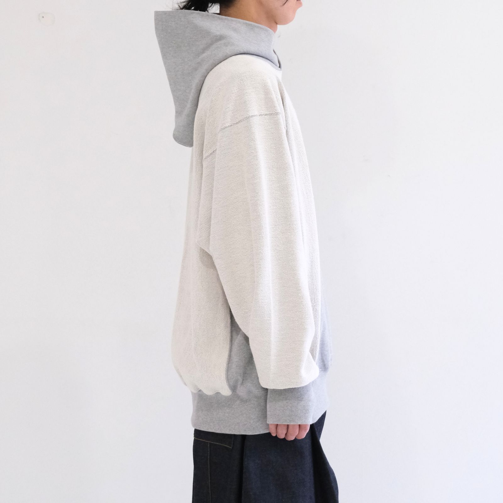 SWEAT HOODIE（GRAY）