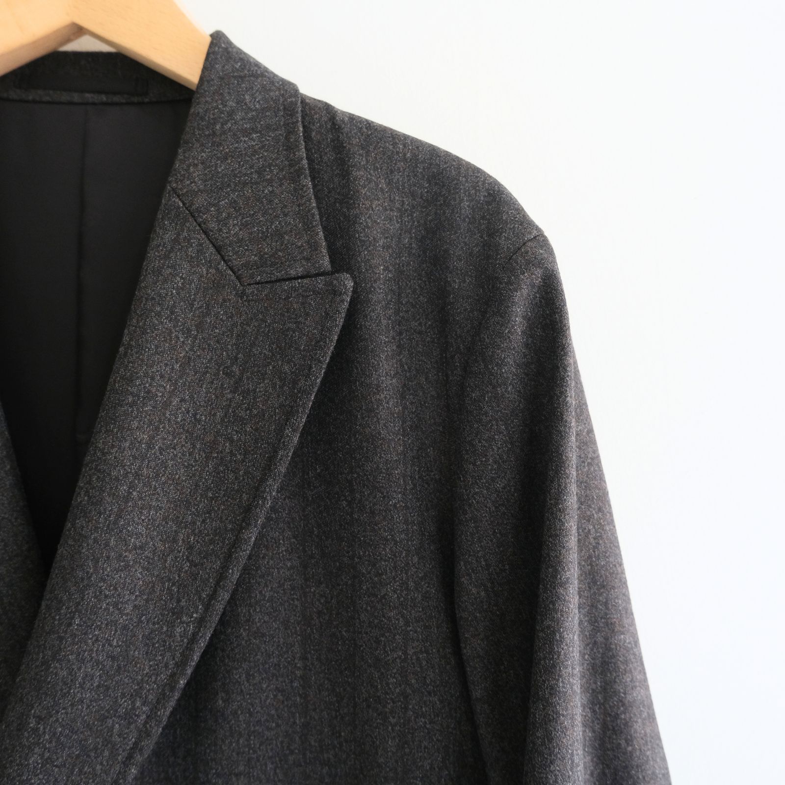 【残り1点】MELANGE BARATHEA STRIPE DB JKT（CHARCOAL BROWN）
