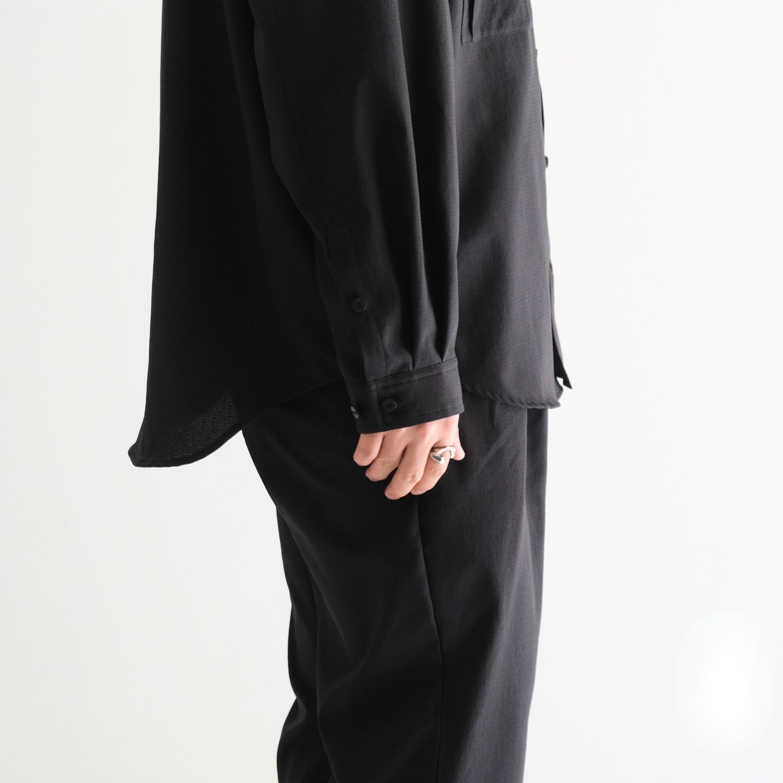 Breathable Linen Luggage L/S SH DotAir® / ブリーザブル リネン ラゲッジ L/S SH DotAir®（OFF BLACK）