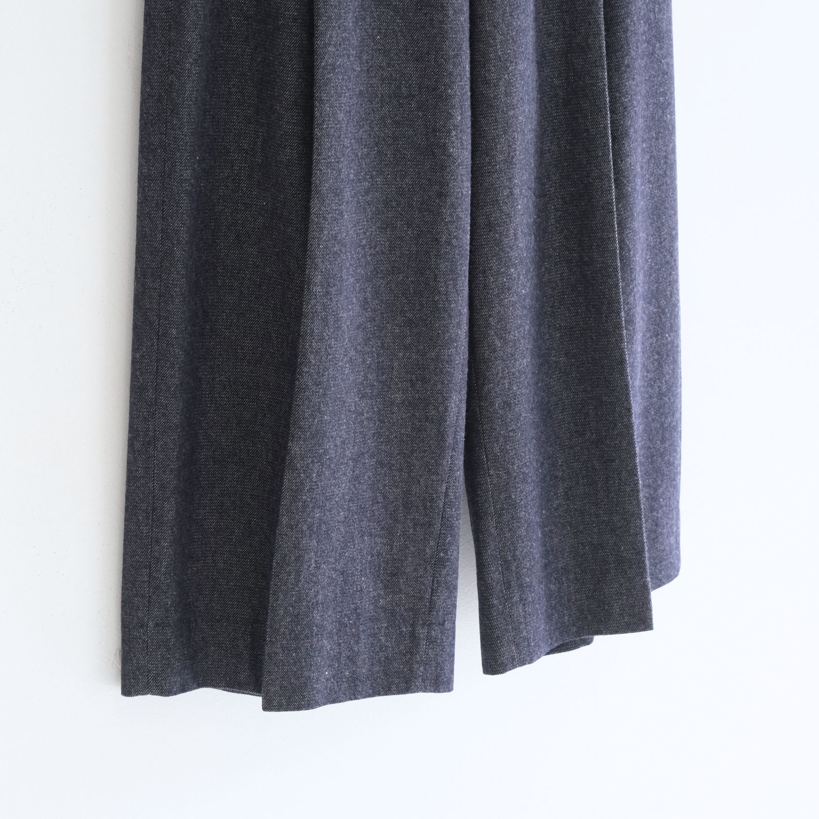 【残り1点】Tucked Wide Trousers / タクト ワイド トラウザー（Indigo）
