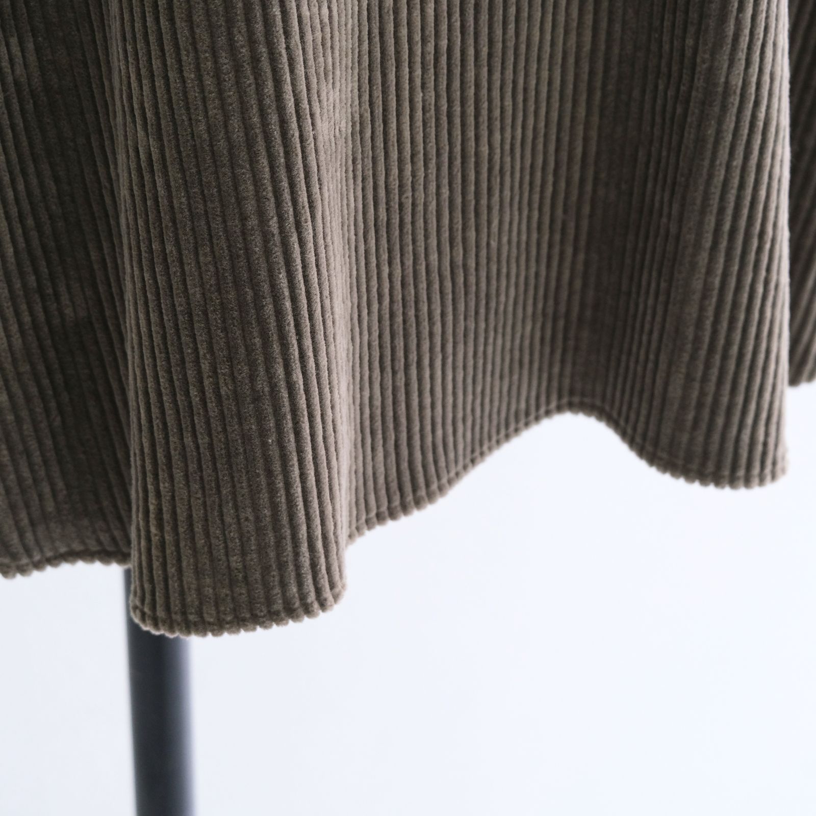 【残り1点】Corduroy Skipper Shirts（Beige）