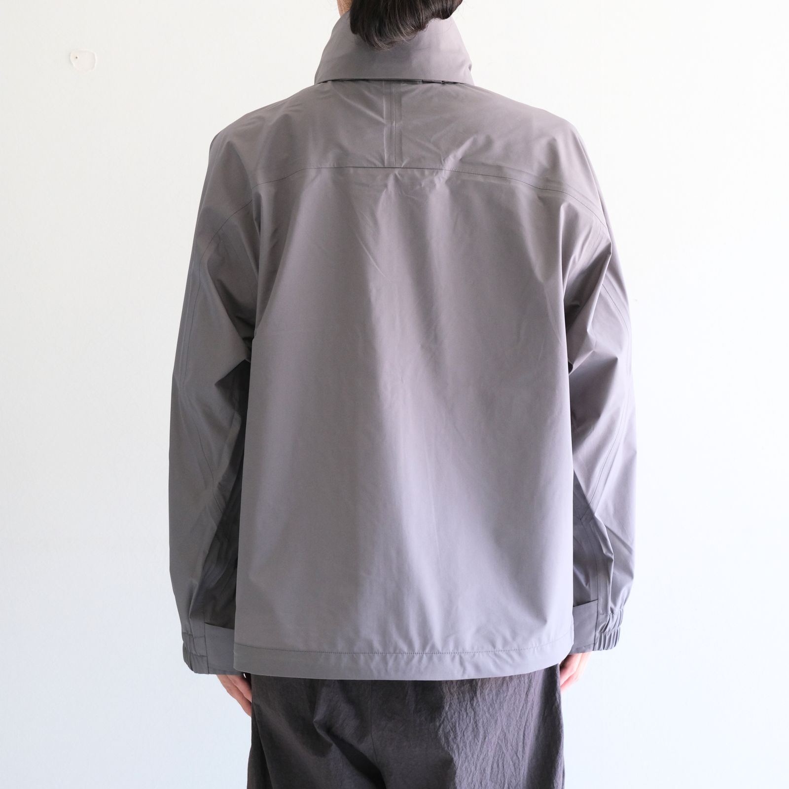 Temporal Fold Shell JKT / テンポラル フォールド シェル ジャケット（GREY）