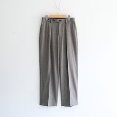 【残り1点】W/S HERRINGBONE STRIPE TUCKED TROUSERS（TAUPE GREY）