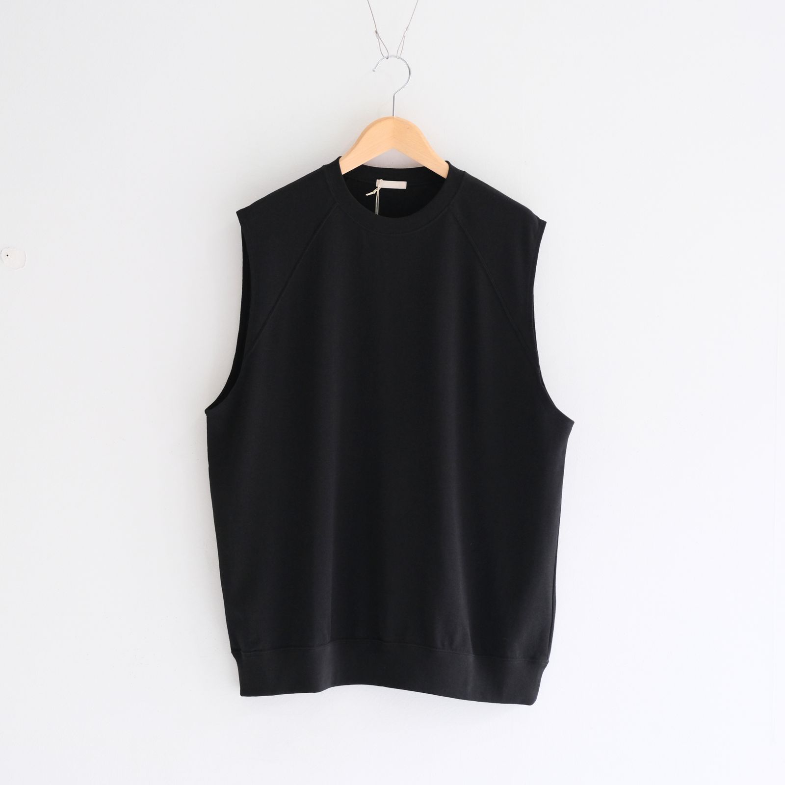 SOFT DRY SHORT LOOP TERRY SLEEVLESS TOP （BLACK）