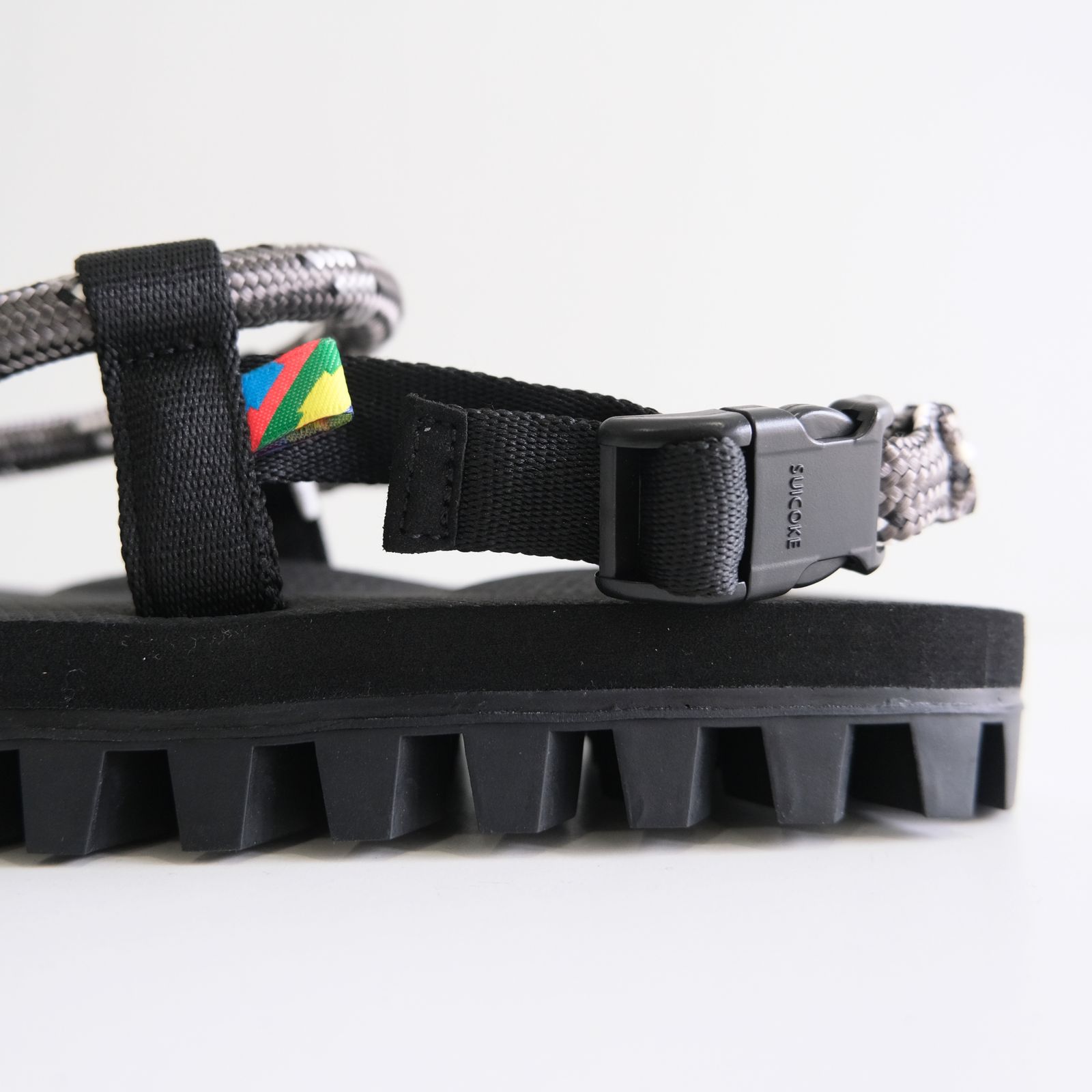 Suicoke x is-ness GUT KAT-2-ISN（CHARCOAL x BLACK）