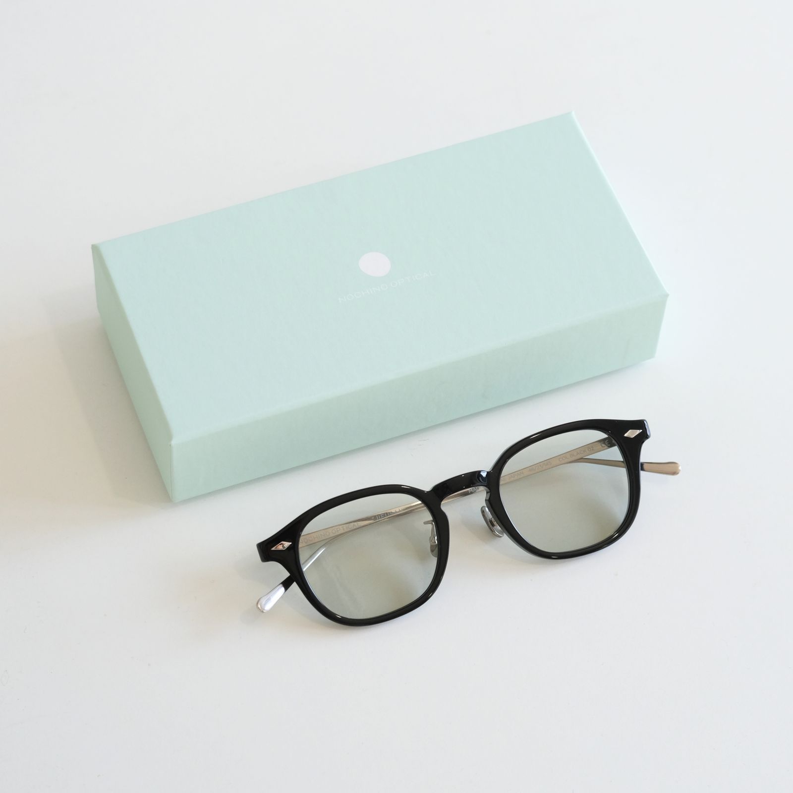 JIFUSAN #2（GLOSS BLACK × GREY GREEN to D.GREY）