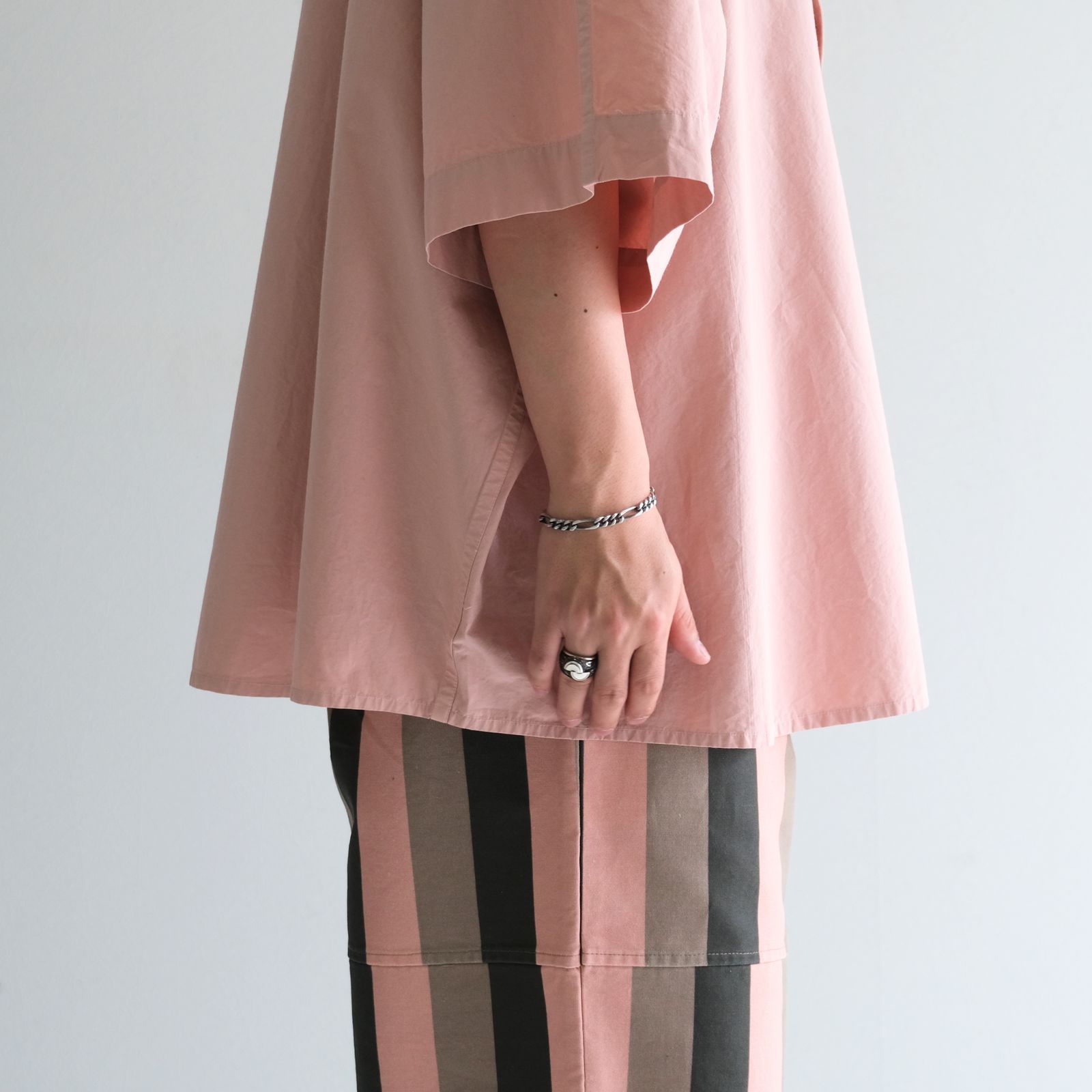 SHAVIT（DUSTY ROSE）