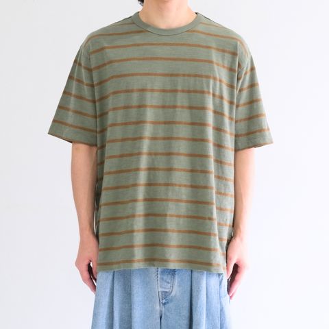 【残り1点】Vocation Tee / バケーション TEE（Olive Tan Stripe）