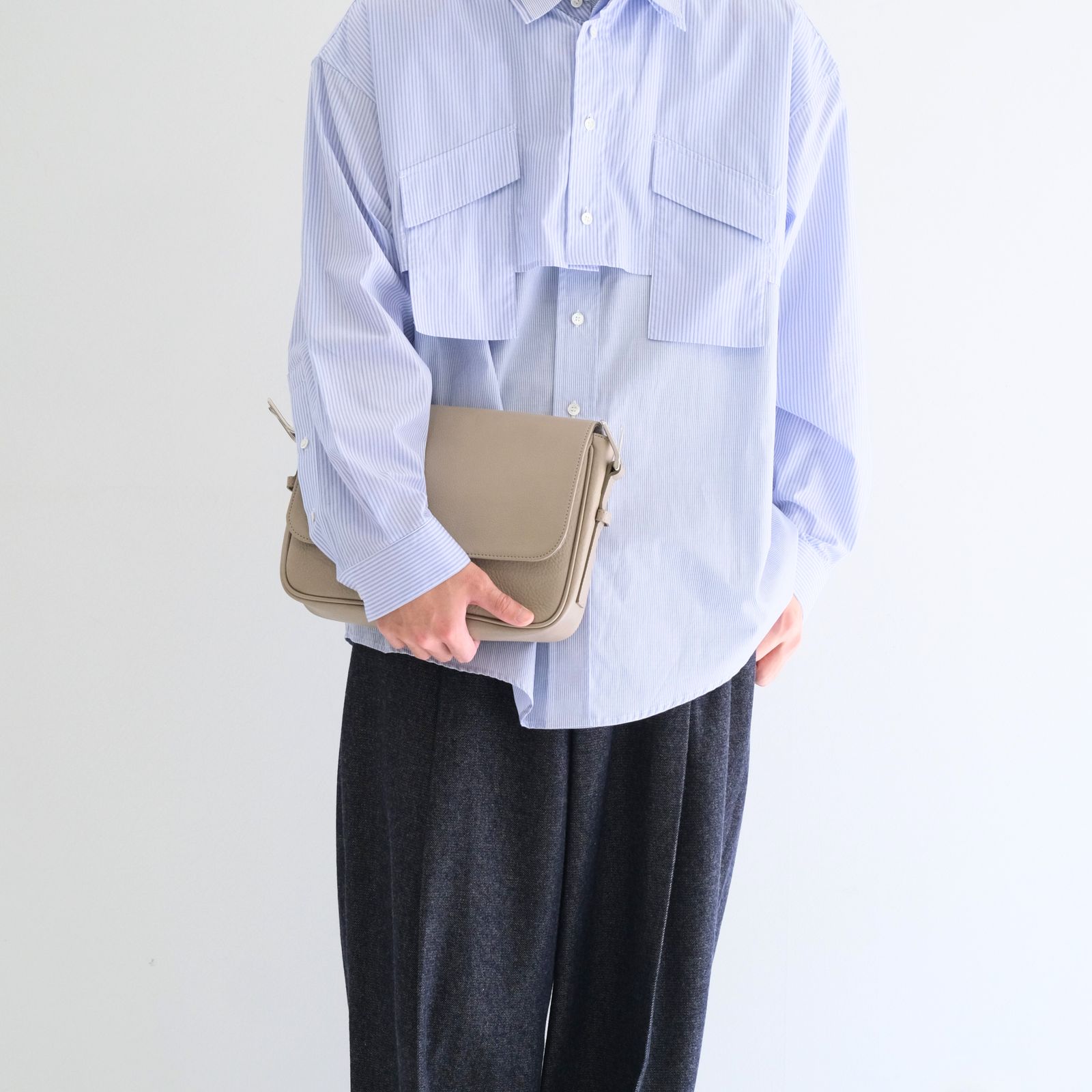 【残り1点】Leather Shoulder Bag [Dumbo] / レザー ショルダー バッグ [ダンボ]（Gray）