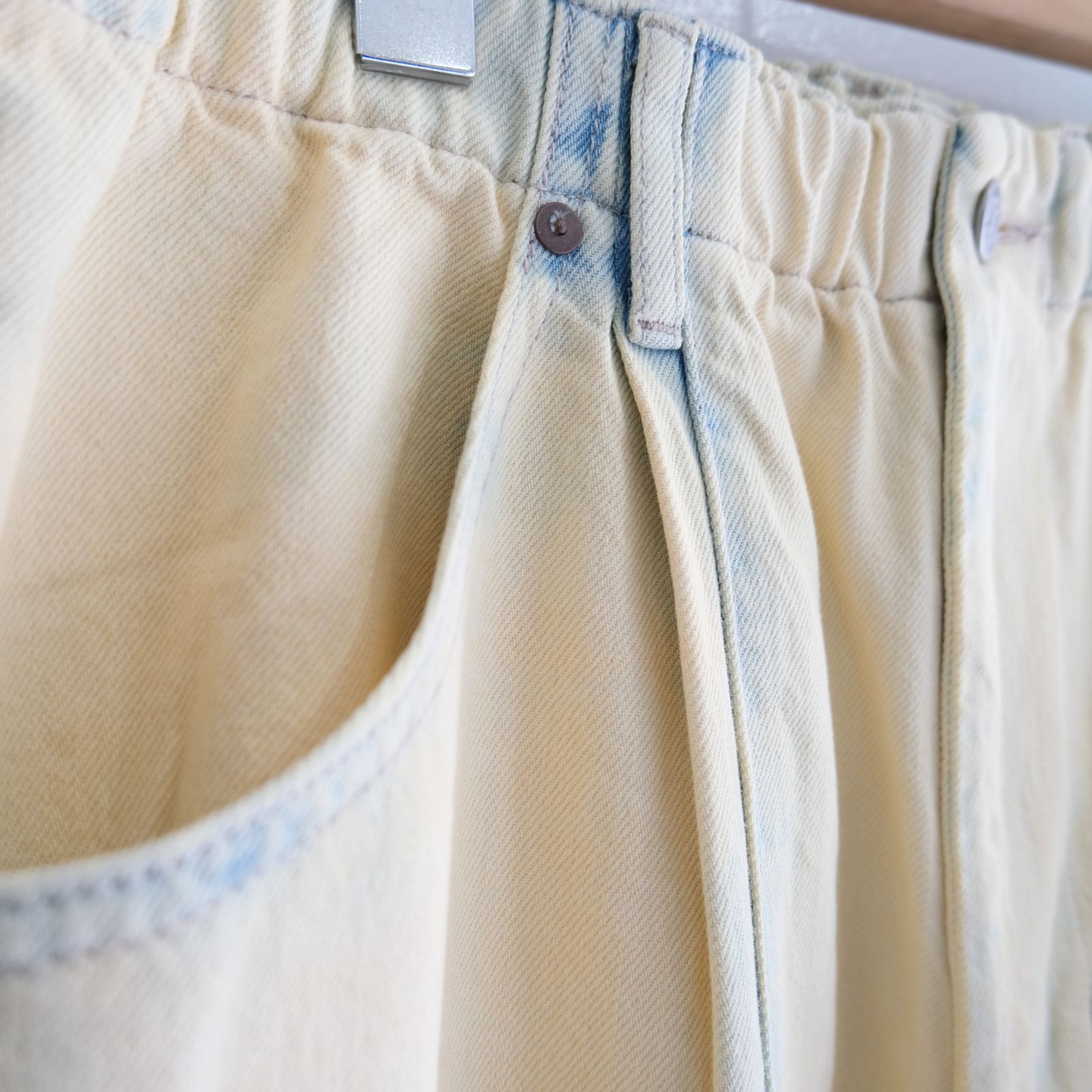 Impact Denim Pant / パンツ / デニムパンツ / Mid-Blue Fade w Ecru Tint