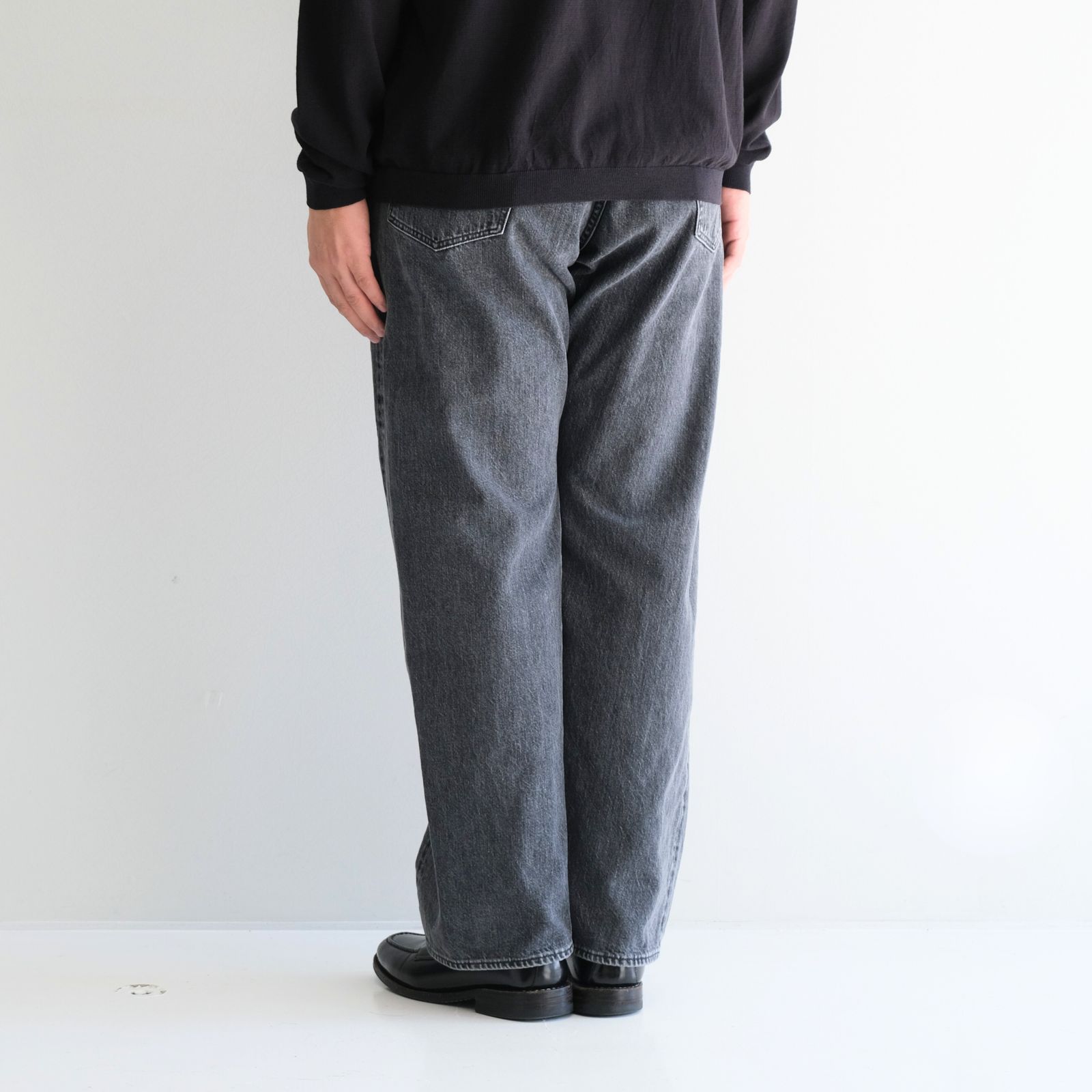 WASHED SELVEDGE BLACK DENIM 5P PANTS / デニム / 5ポケット / USED GREY