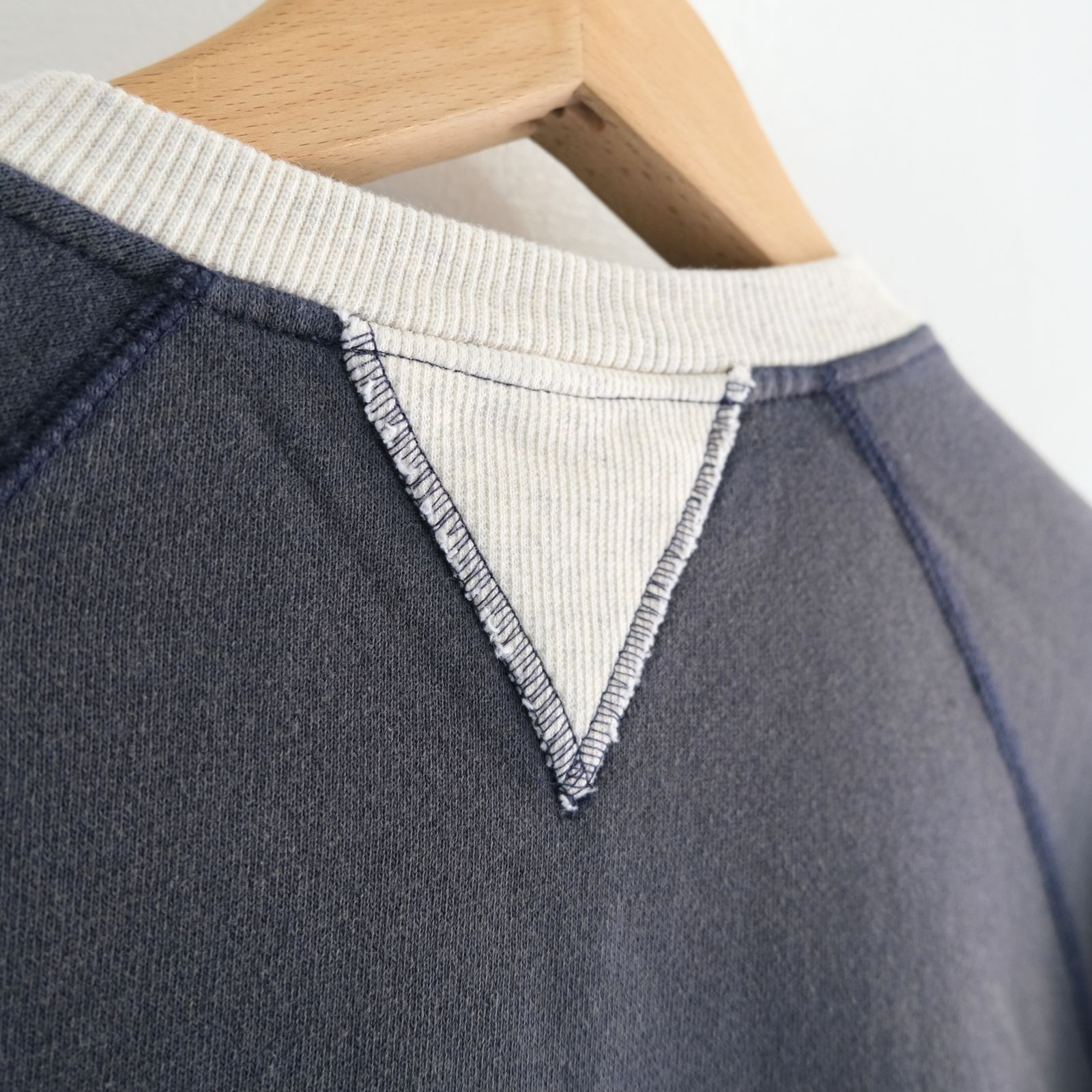 【残り1点】THE THIRD SWEATSHIRT VINTAGE（VINTAGE NAVY）