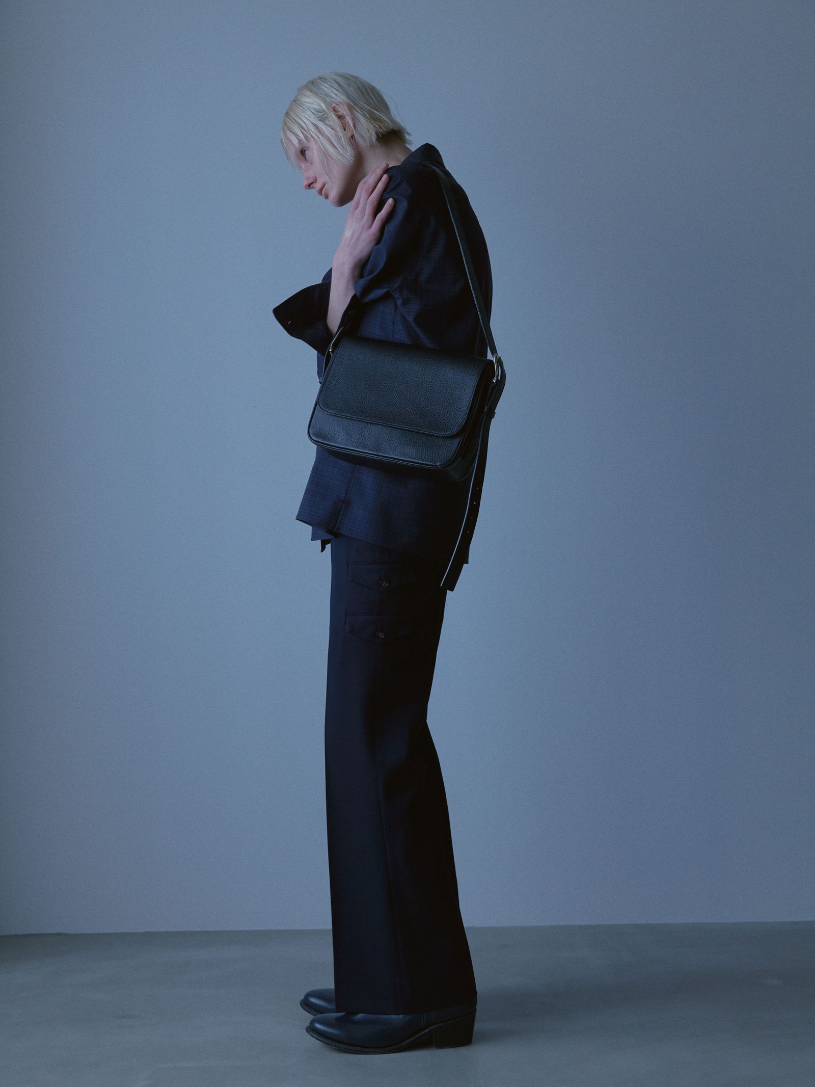 【入荷時期：2026年8-9月頃】Leather Shoulder Bag [Dumbo] / レザー ショルダー バッグ [ダンボ]（Black）