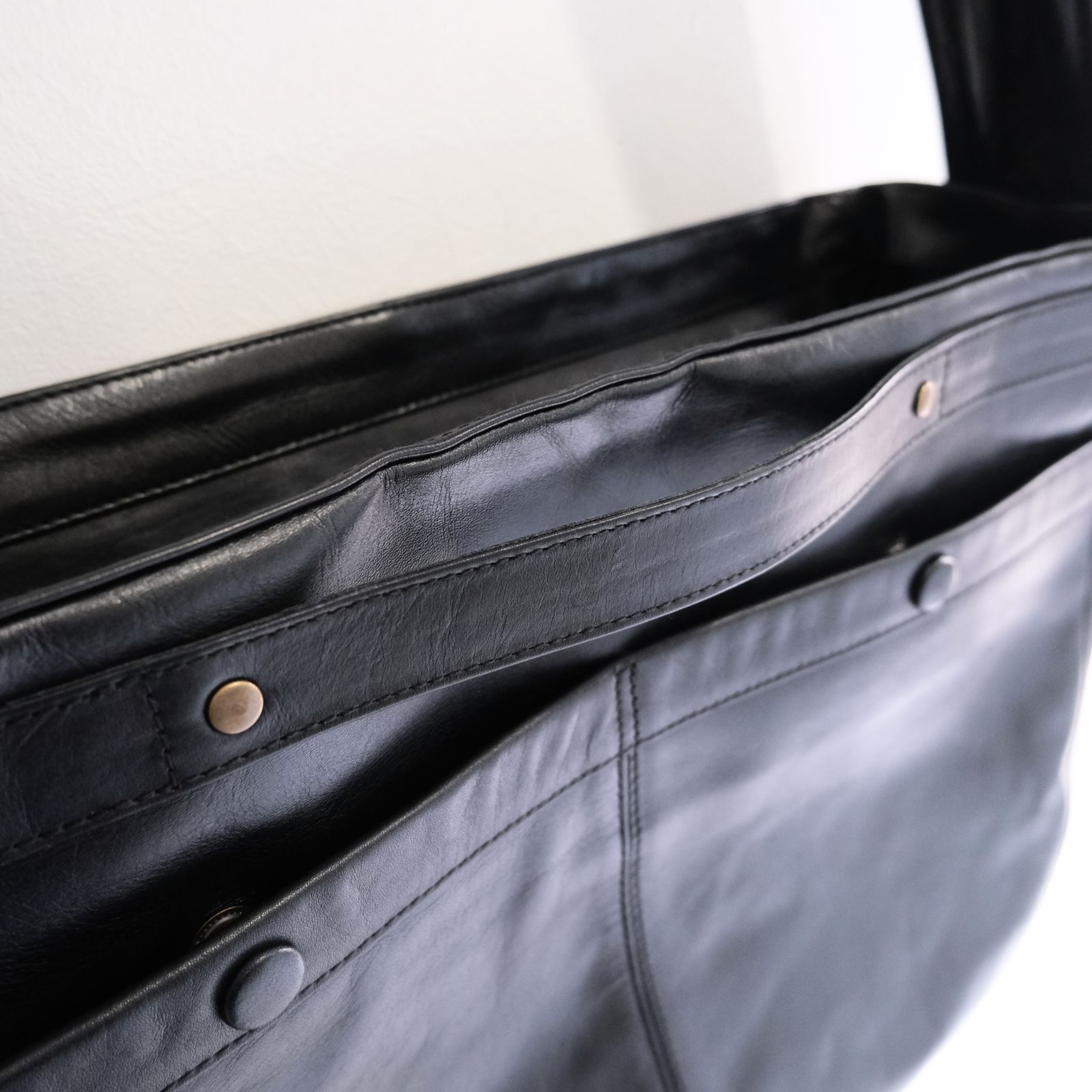 NEW NEWSPAPER BAG M SIZE（BLACK）