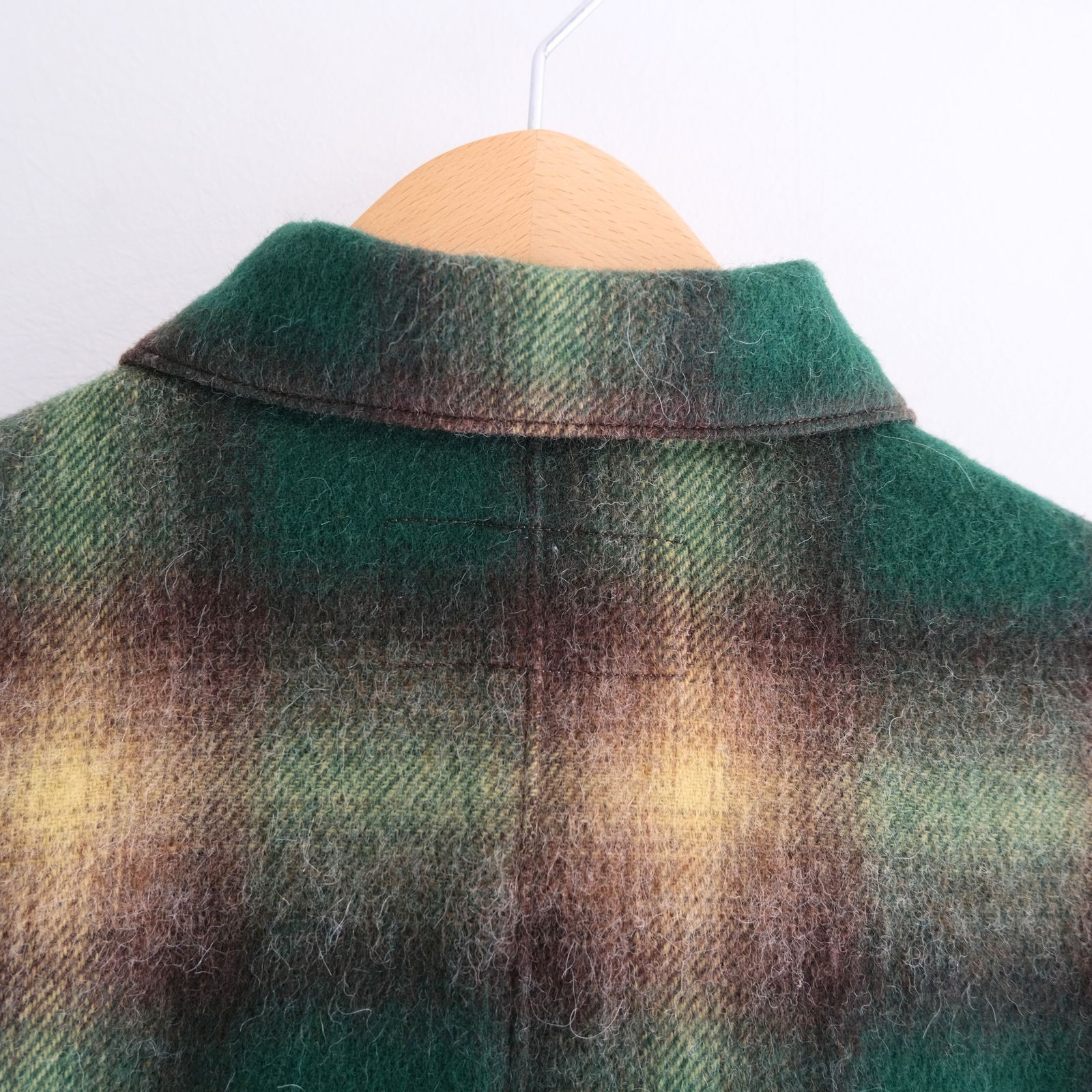 【残り1点】SHAGGY WOOL CHECK SAFARI JACKET（GREEN）