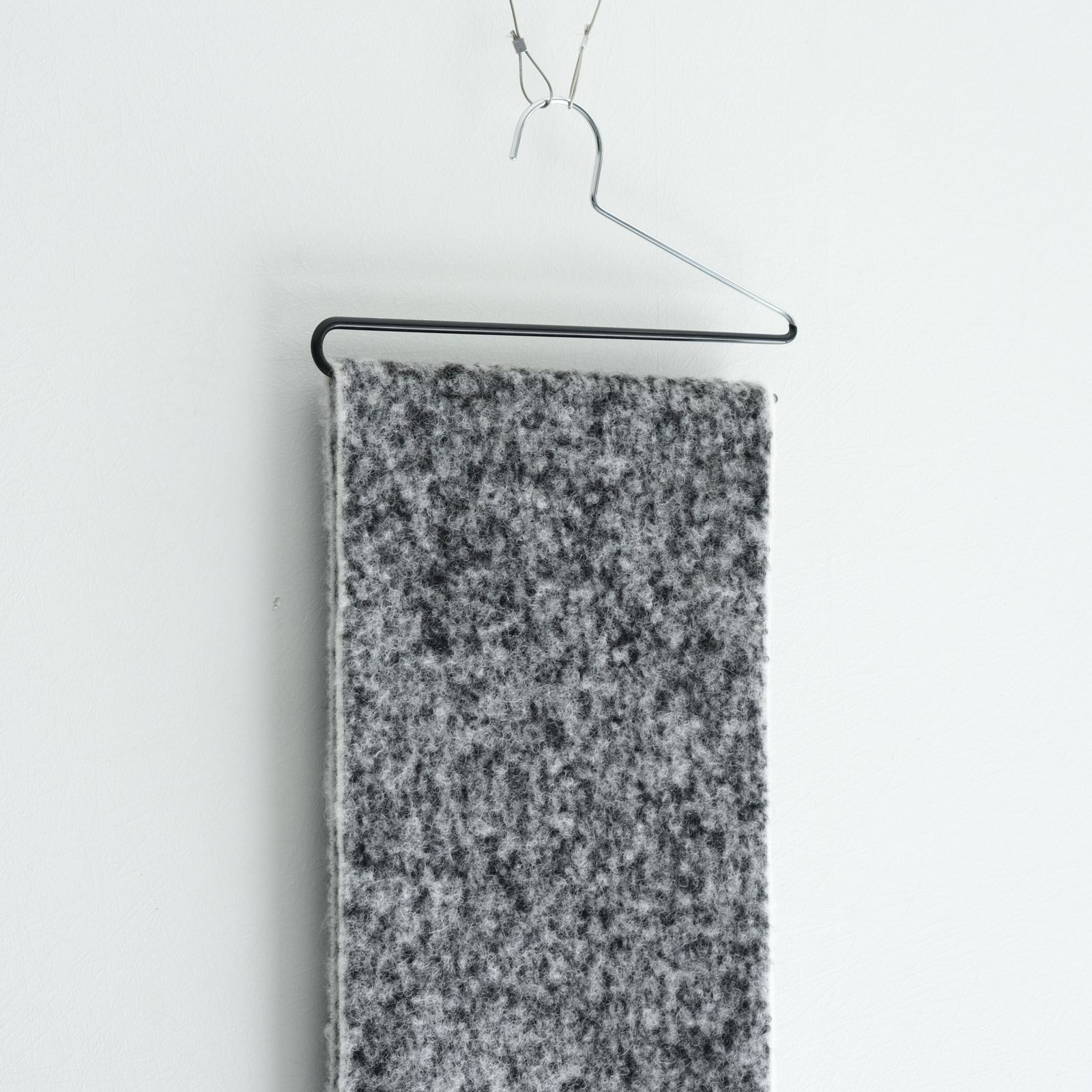 Two Colour Woolly Scarf / マフラー / アルパカ / Black / White