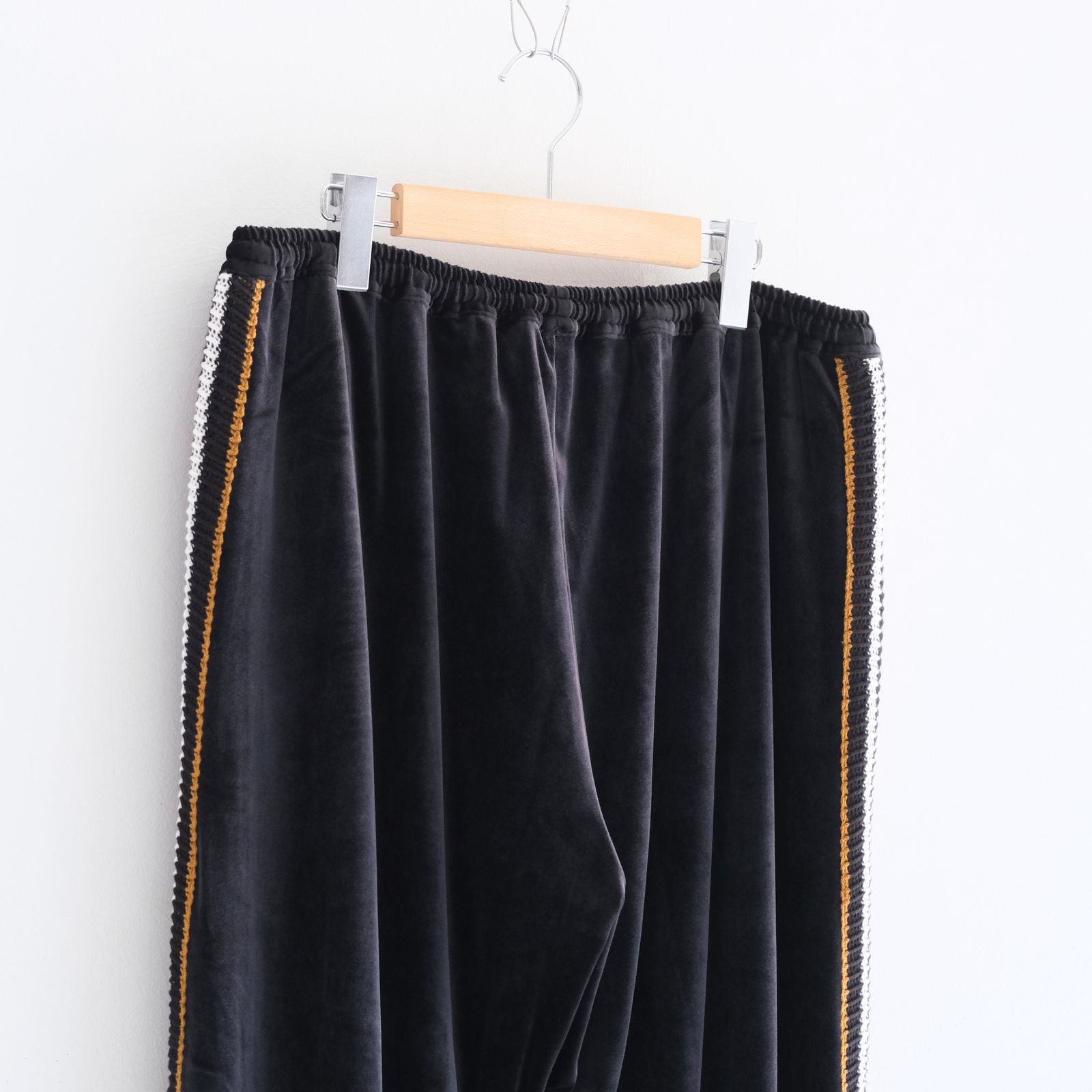 【残り1点】VELOUR TRACK PANT（BLACK）