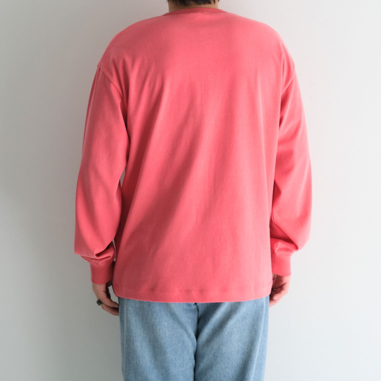 FADED TWIST TENJIKU HENLEY-NECK TOP / フェードツイスト天竺ヘンリーネックトップ（RED）