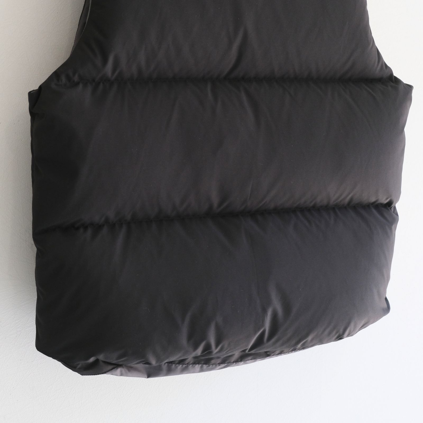 【残り1点】"SPRINGFIELD"  Water-repellent Down Vest（BLACK）