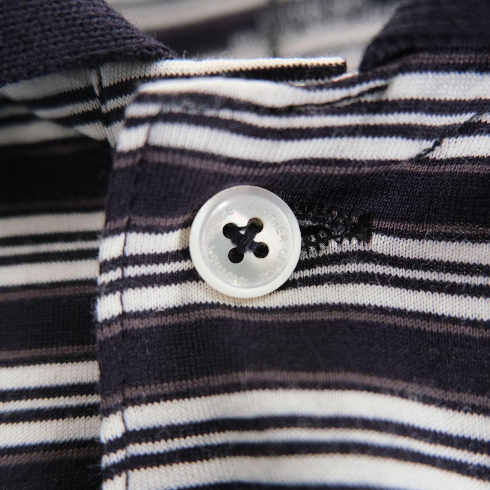 Brief Stripe Rugby TEE / ブリーフストライプラグビーTシャツ（NAVY）