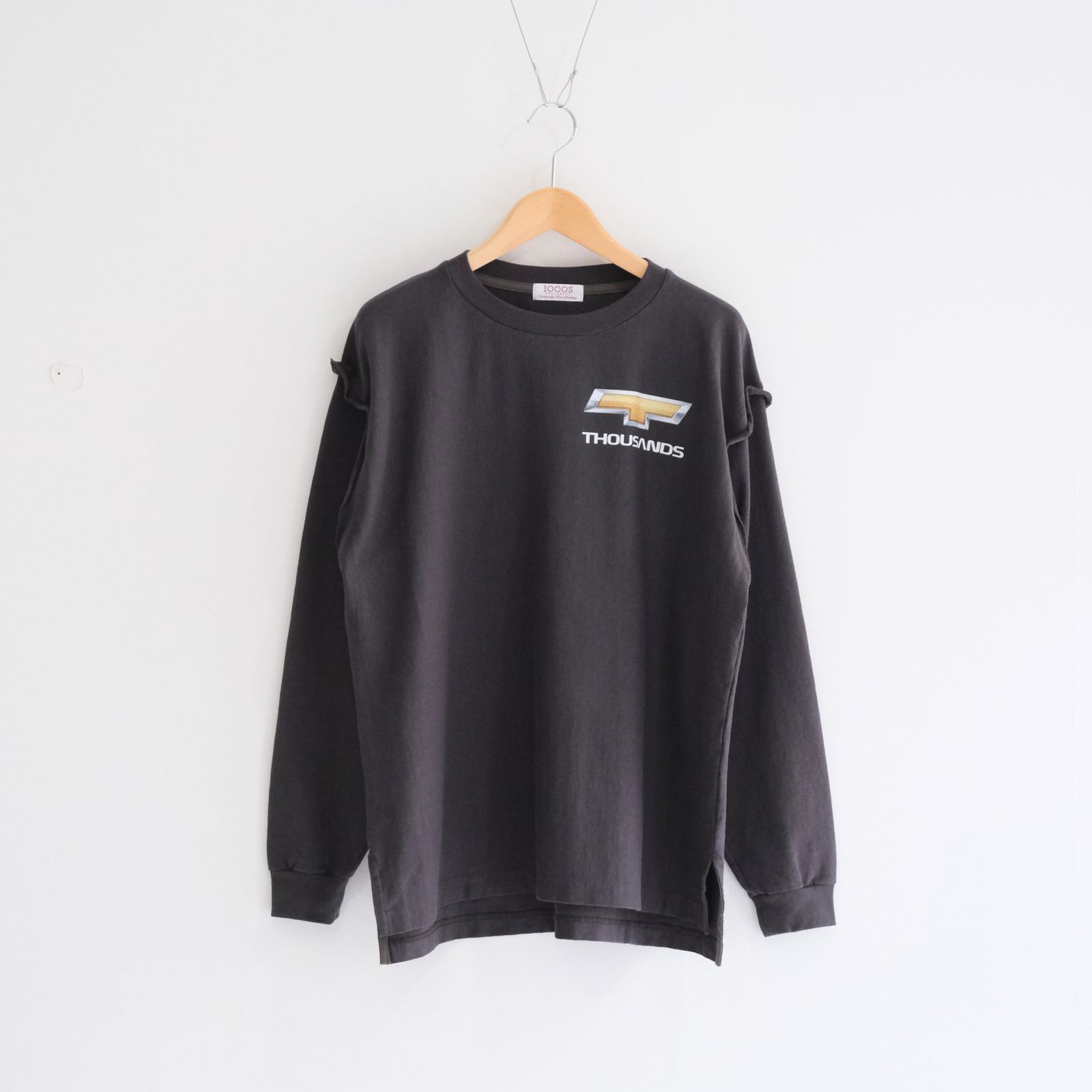 DETROIT LOGO CUTOFF LS TEE（FADE BLACK）