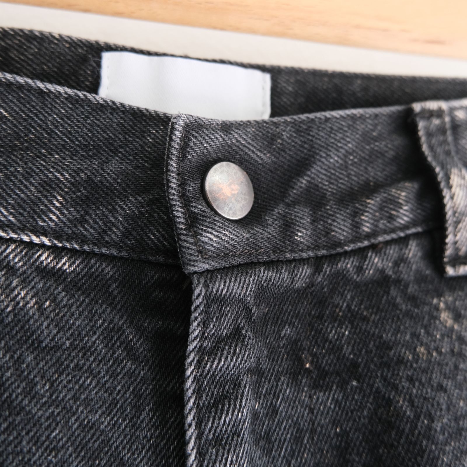 CHEMICAL WASH DENIM PANTS / ケミカルウォッシュデニムパンツ（BLACK）