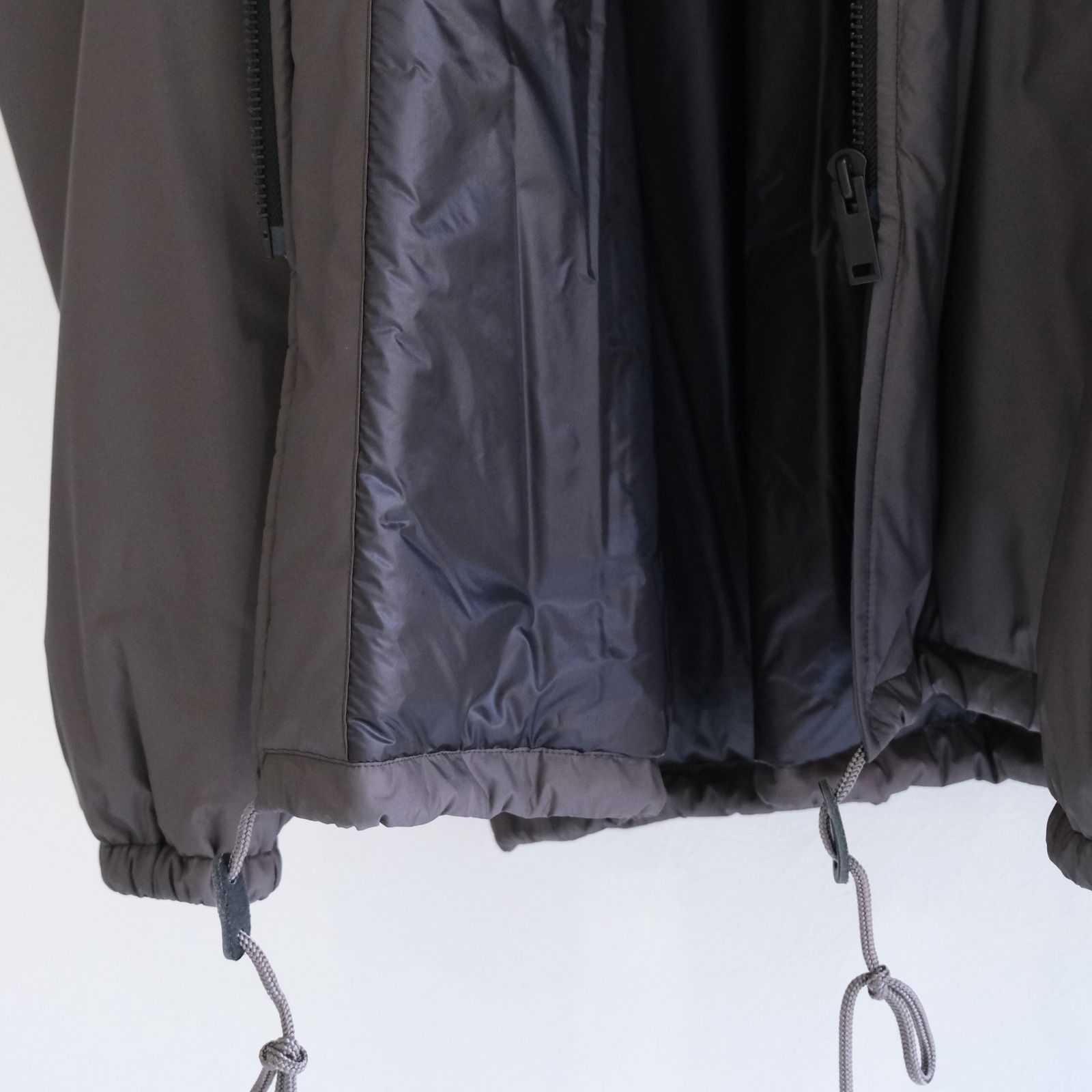 INSULATION COACH JACKET ‐Primaloft‐ / ジャケット / コーチジャケット / プリマロフト / Grey / グレー