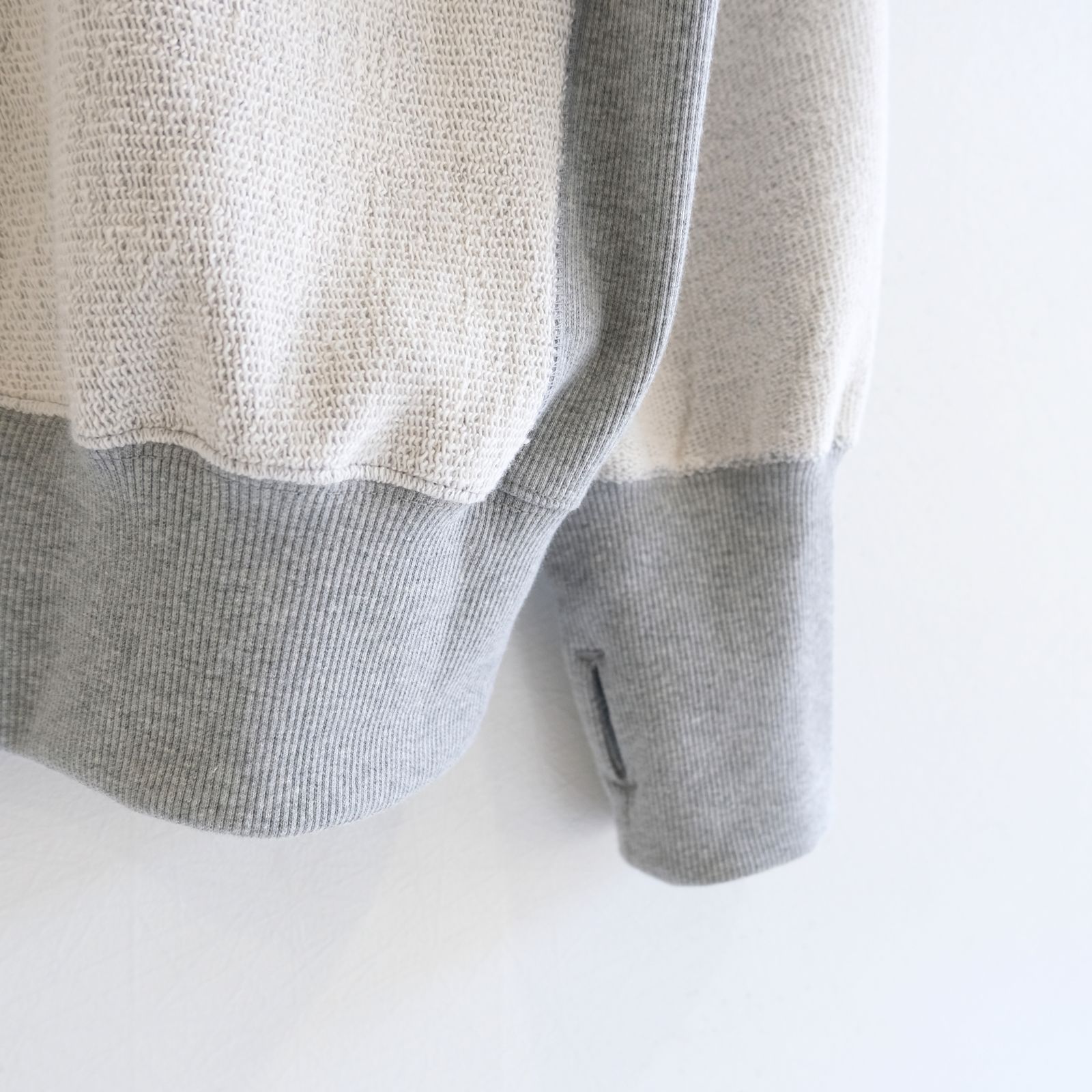 SWEAT HOODIE（GRAY）
