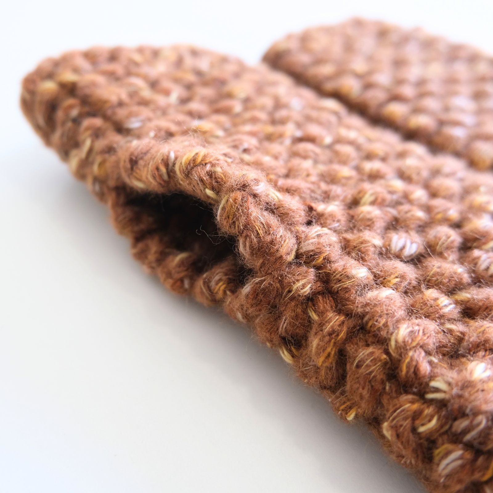 WOOL MIX HAND KNIT GLOVES（BROWN）
