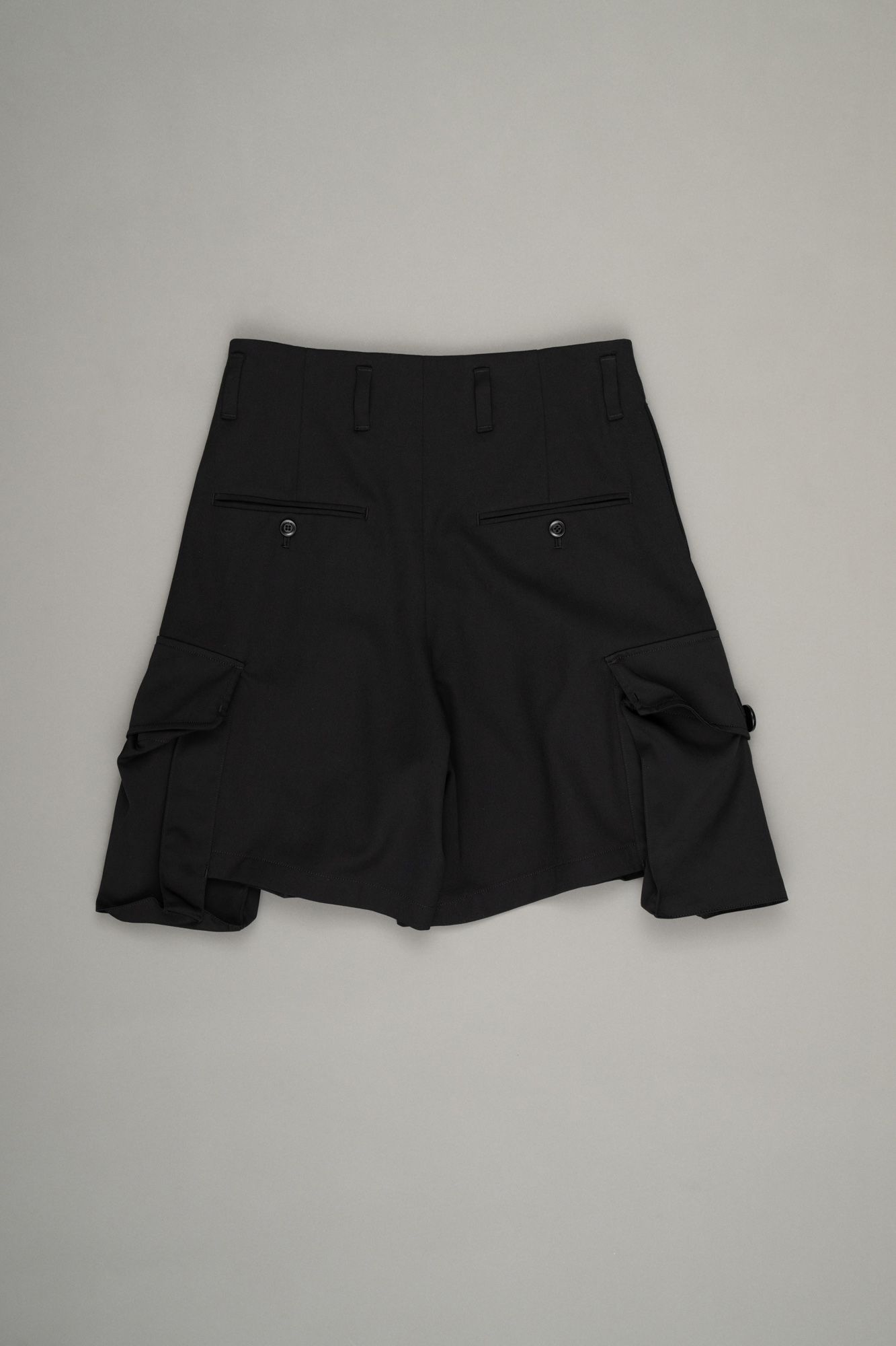 Layered Cargo Shorts（Black）