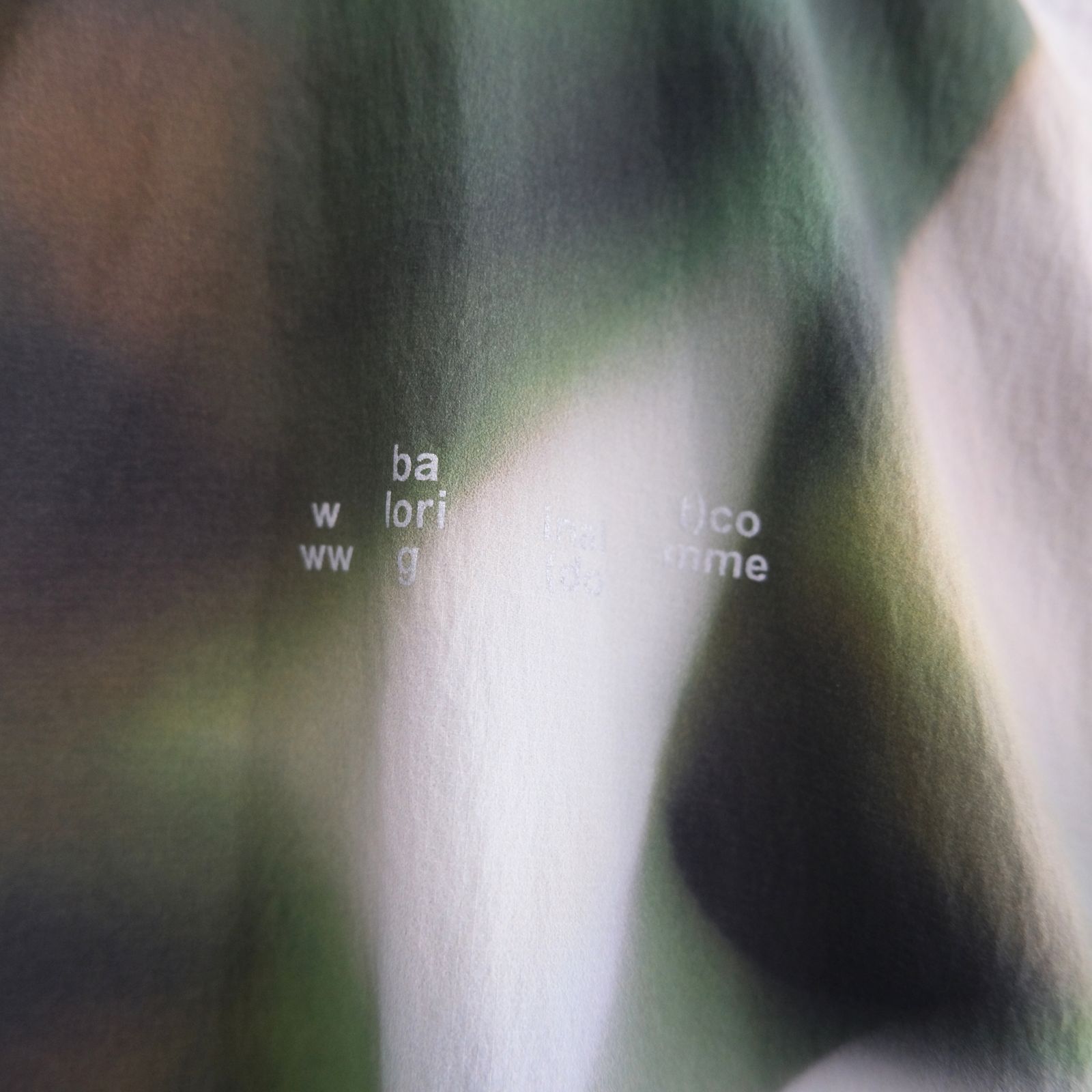 LIGHT WEIGHT WIND SHELL JACKET（BLUR）