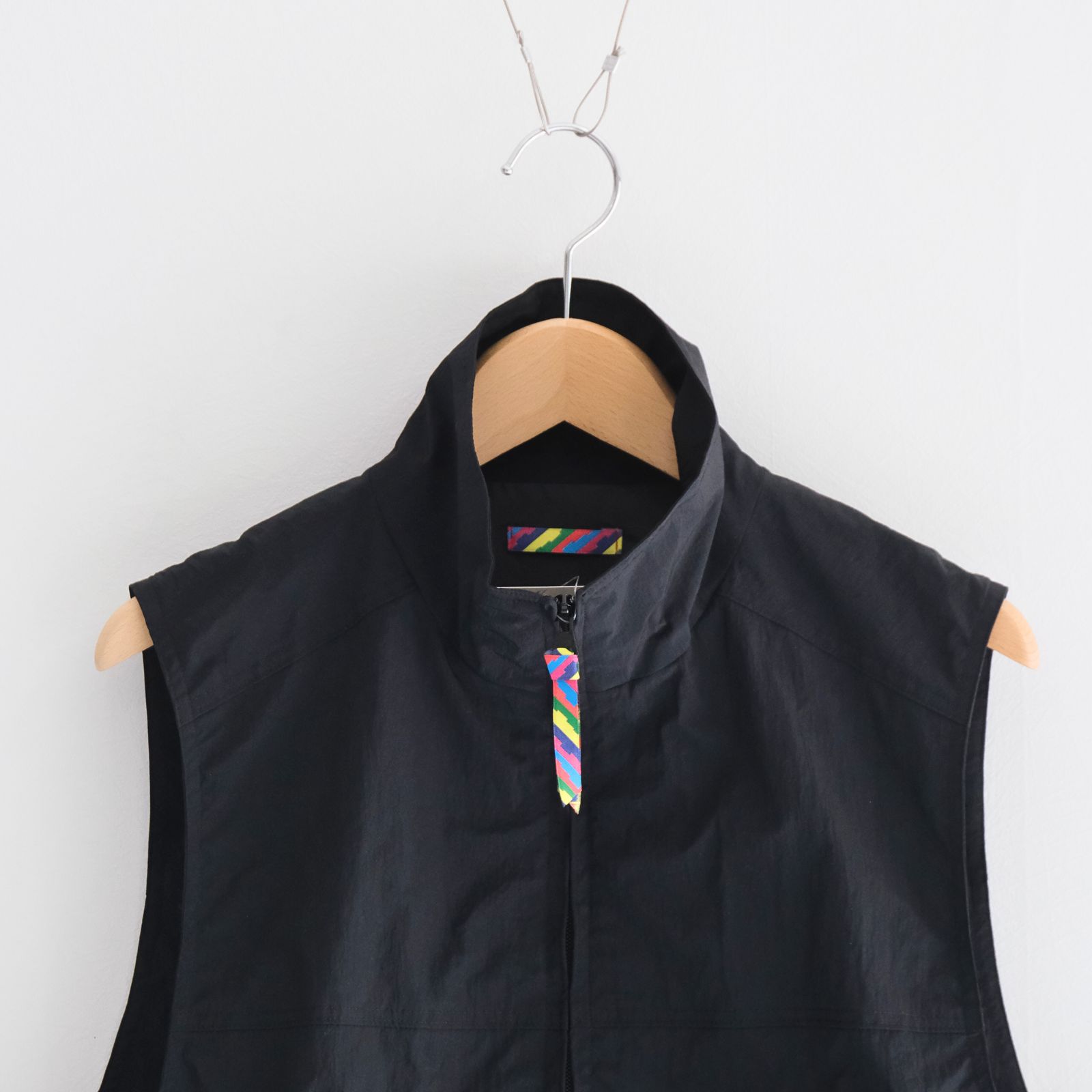 LIGHT SHELL VEST / ベスト / ナイロン / BLACK