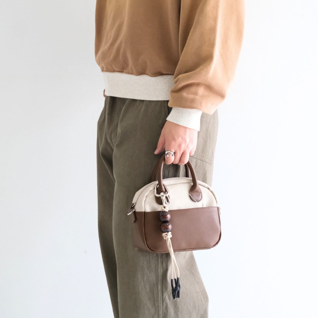 CHARM KEY CHAIN（BROWN×BEIGE）