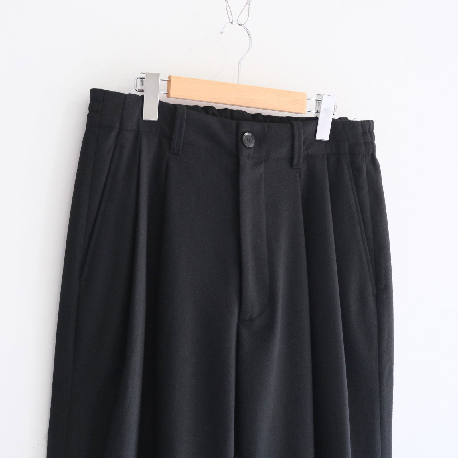 【残り1点】MERELY US INFORMAL PANTS（INK BLACK）