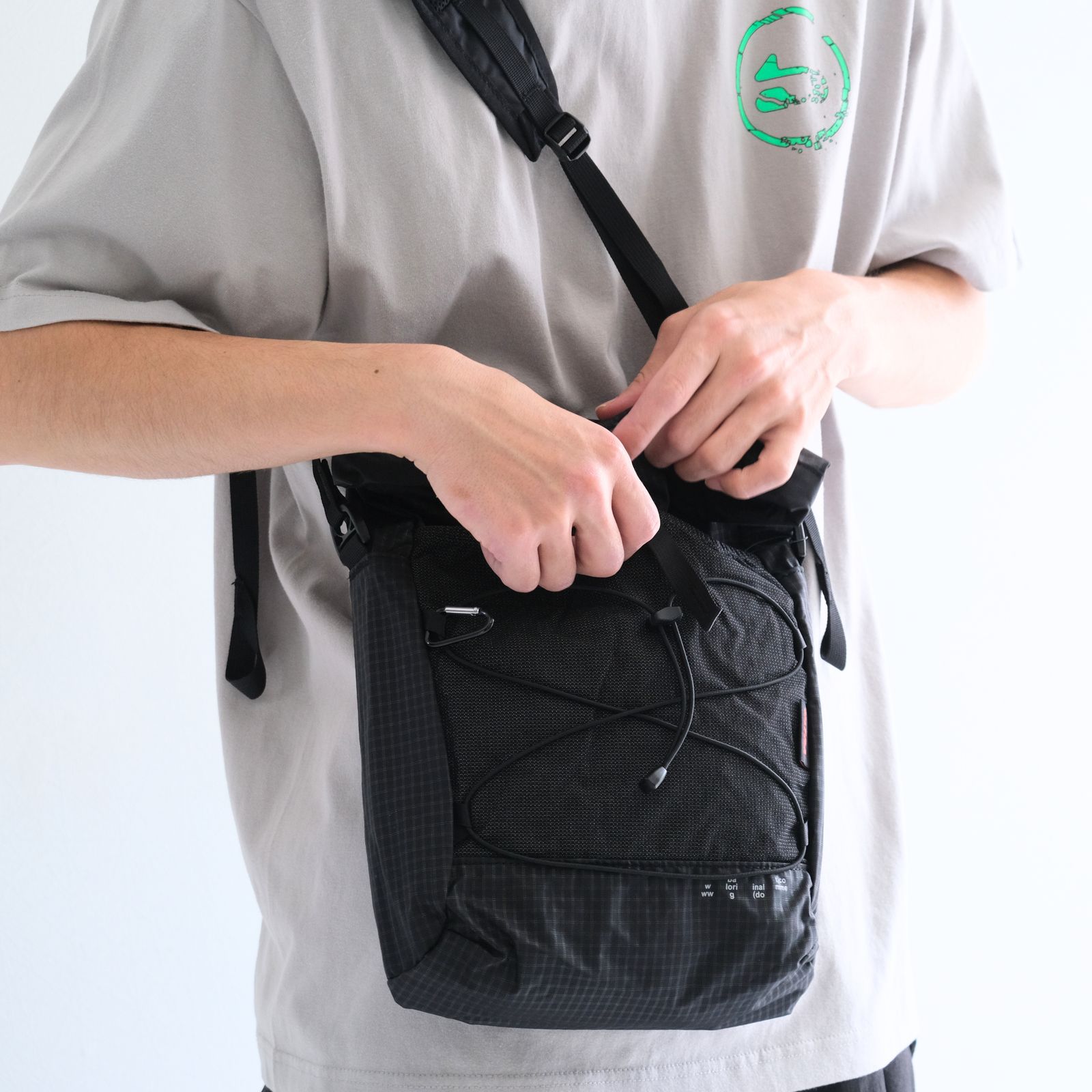 BAL / SPEAKEASY ULTRA GRID LOAM&LANE SHOULDER（BLACK）