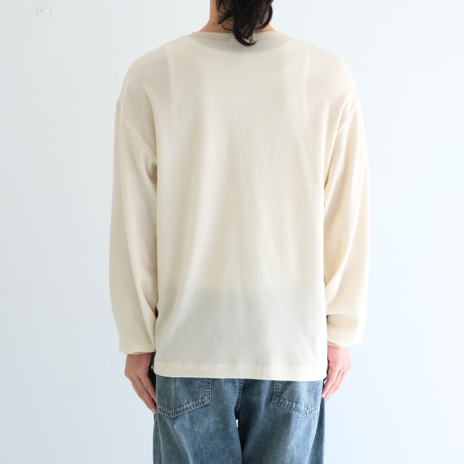 W/C HONEYCOMB HENLEY-NECK TOP（ECRU）