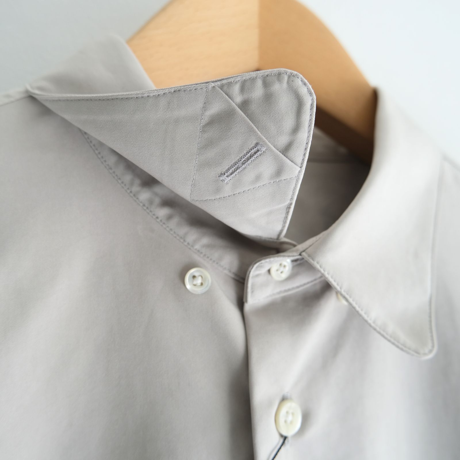 Peach back twill - Rob / シャツ / ポリエステル / ナイロン / Oyster beige