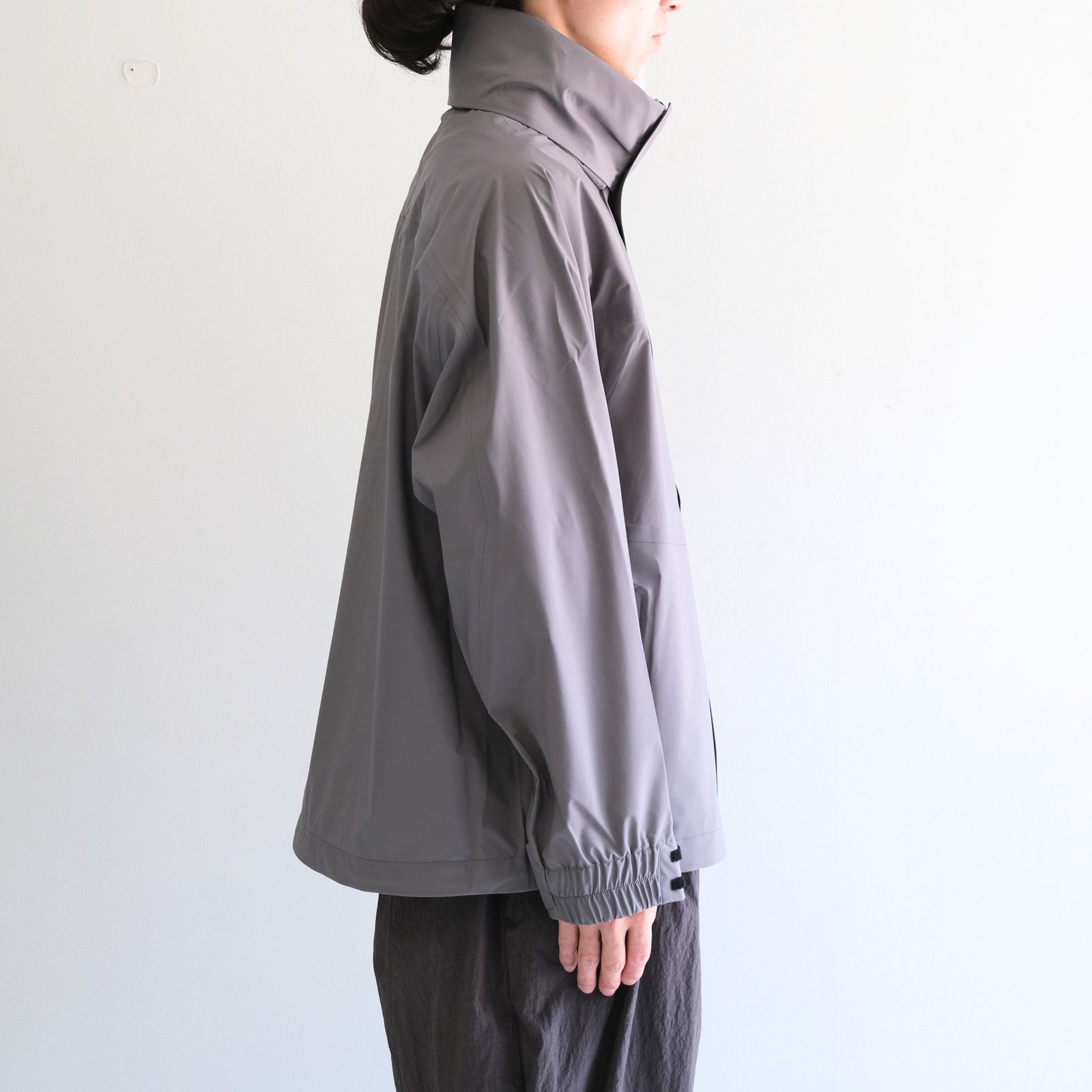 Temporal Fold Shell JKT / テンポラル フォールド シェル ジャケット（GREY）