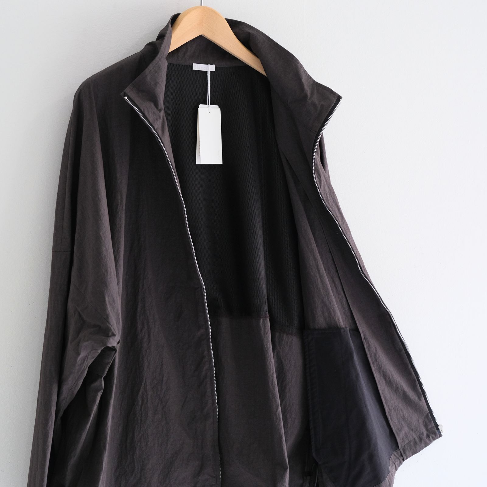 COTTON NYLON TRACK JACKET / トラックジャケット / コットンナイロン / TAUPE