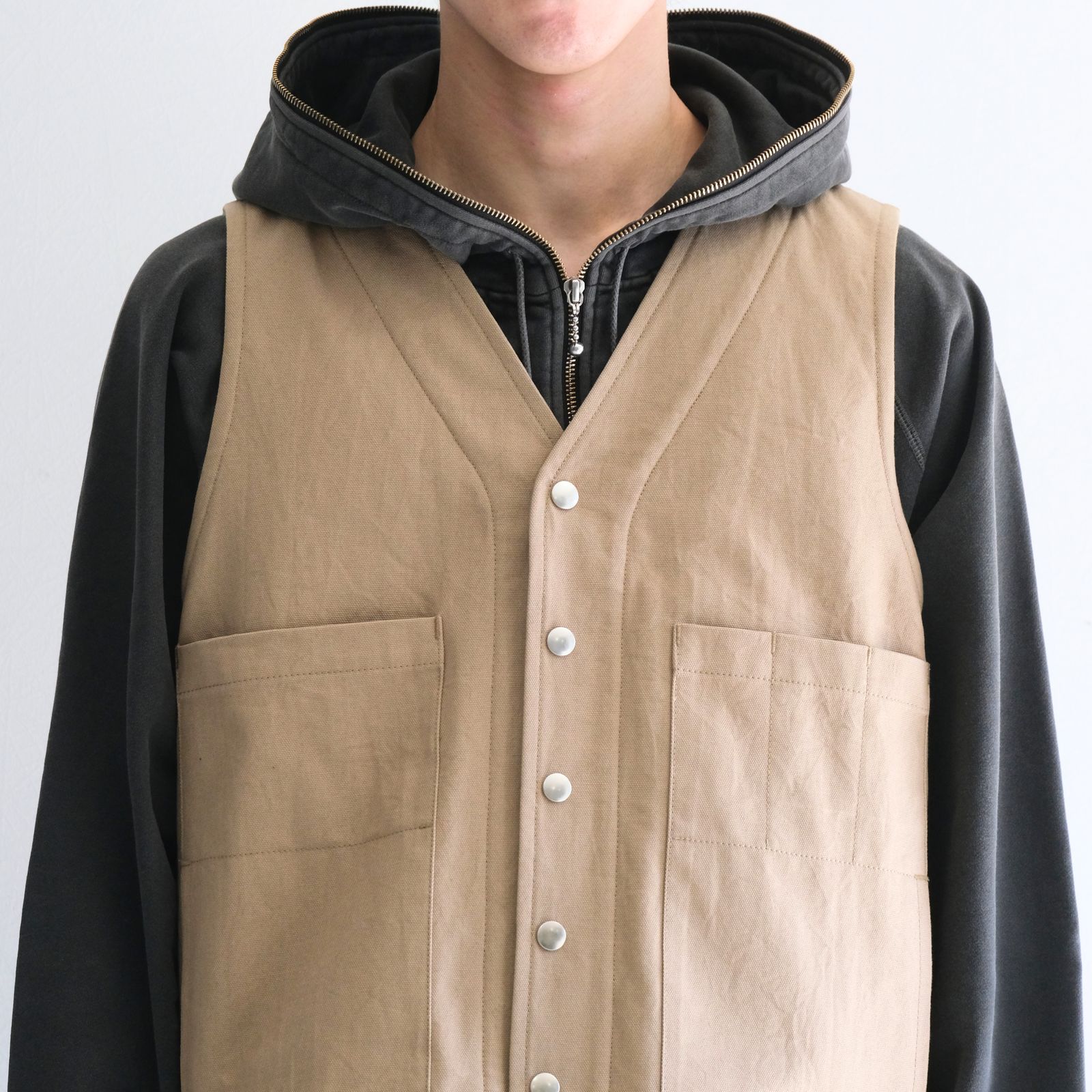 【残り1点】WORK VEST - Duck / Native Border Knit Lining -（Beige）