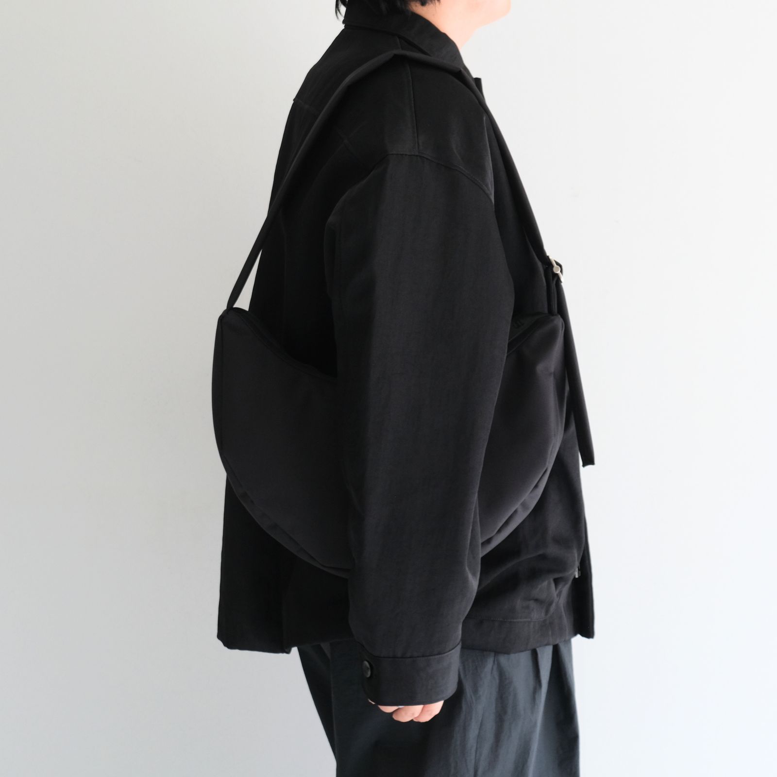 Vibram Round Bag SMALL / ビブラム ラウンド バッグ スモール（BLACK）