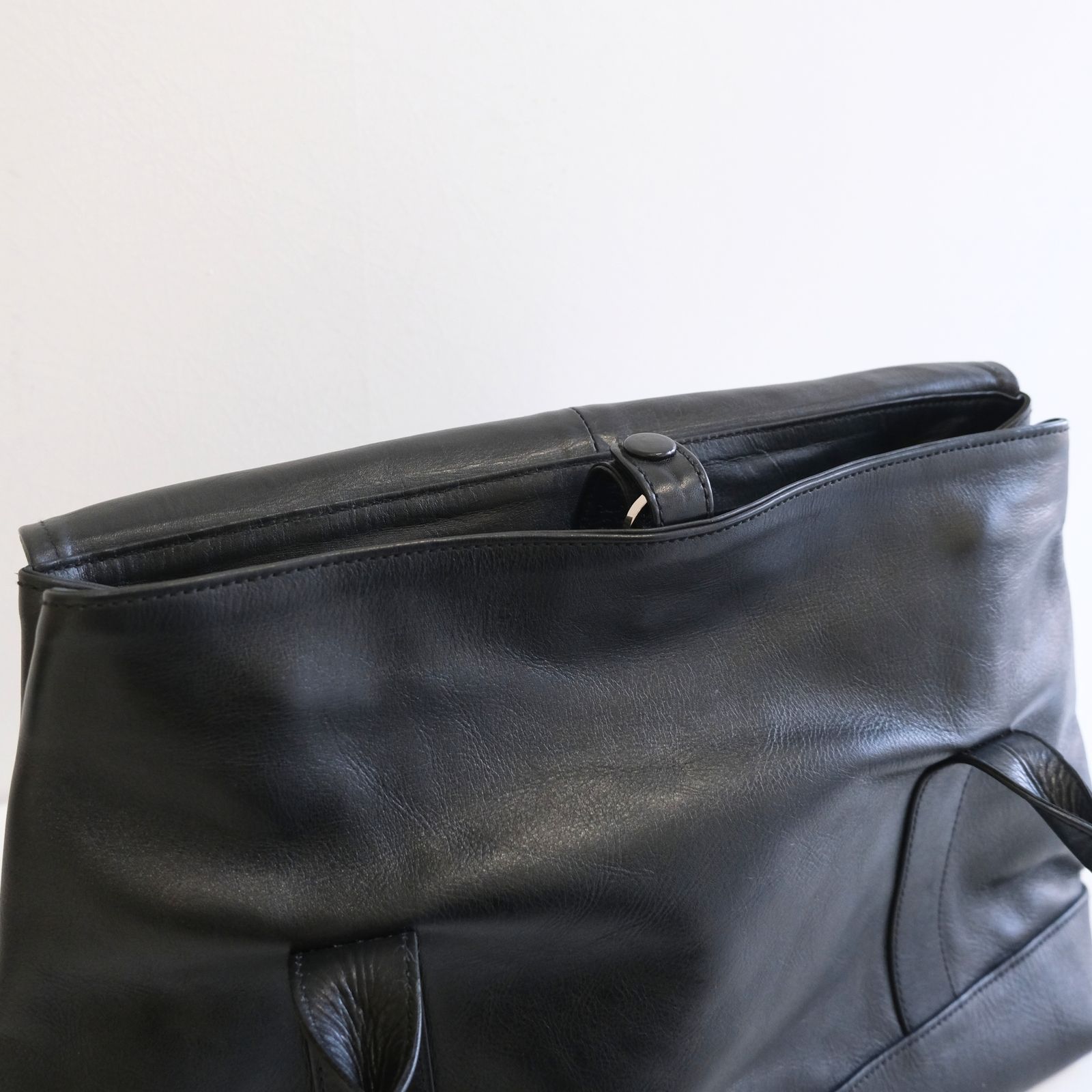 ROUND TOTE BAG M SIZE（BLACK）