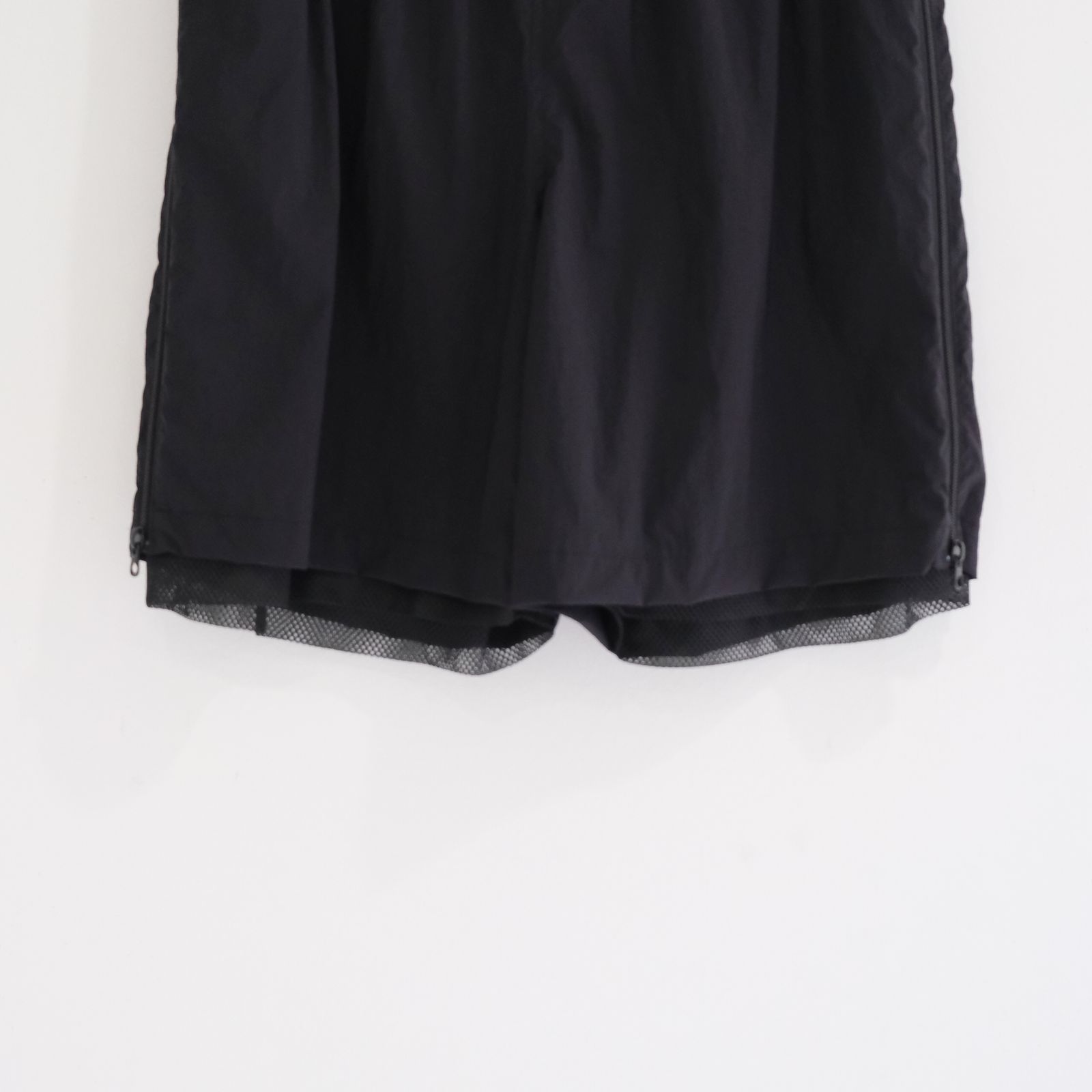 TECHNICAL VENTILATION SHORTS / ショーツ / ナイロン / BLACK