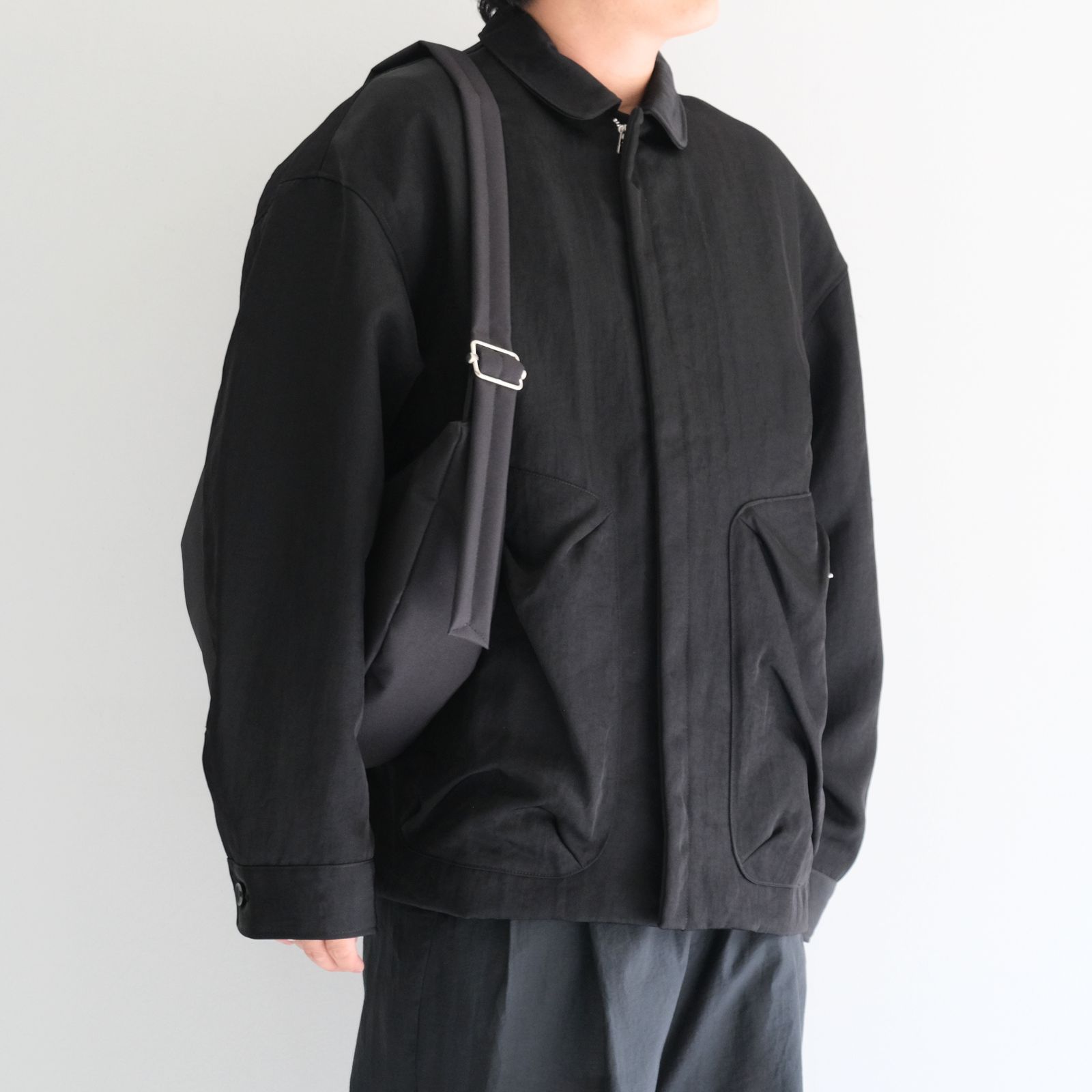 Vibram Round Bag SMALL / ビブラム ラウンド バッグ スモール（BLACK）