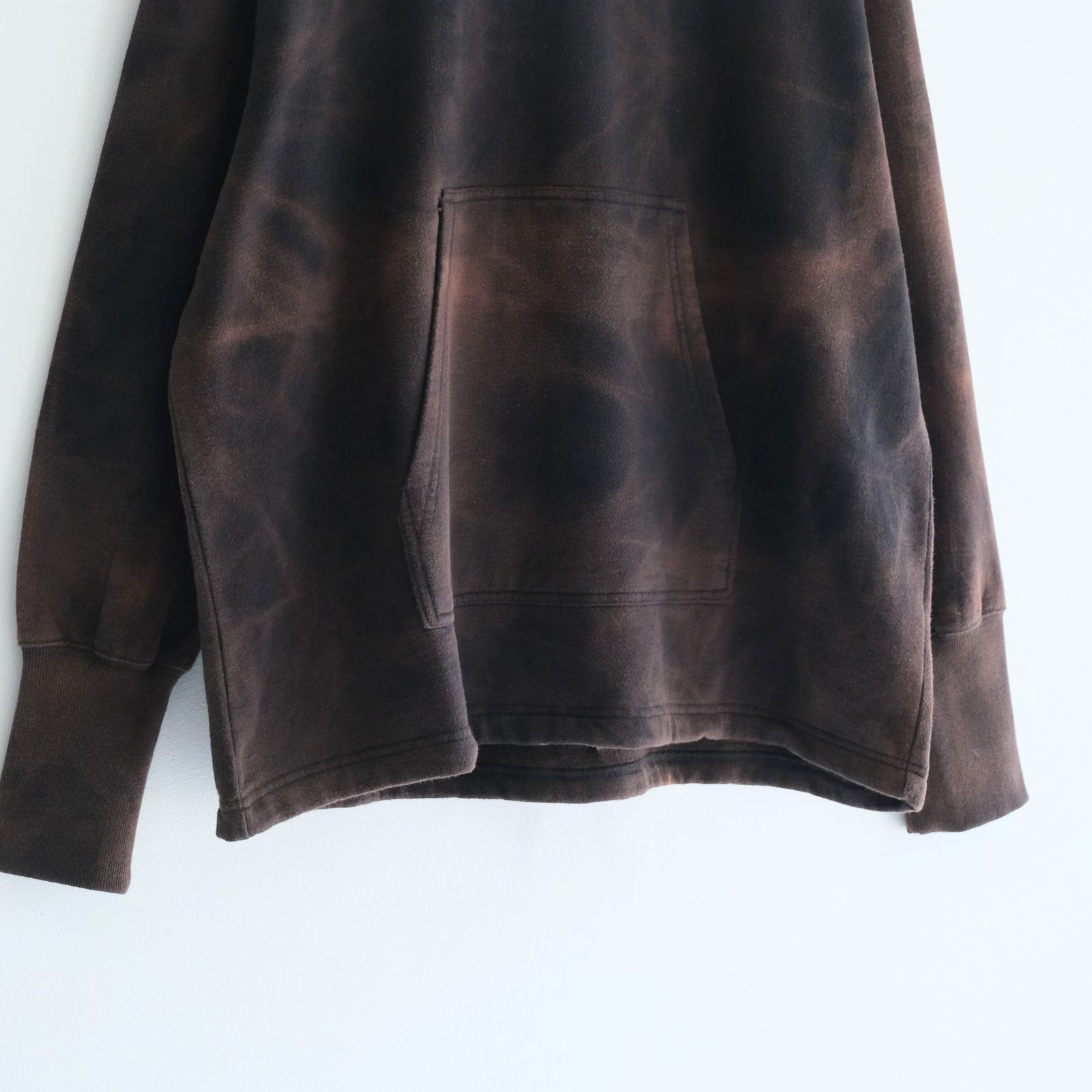 Reimagined Newsboy Fleece-Lined Sweatshirt / スウェット / Bleached Black