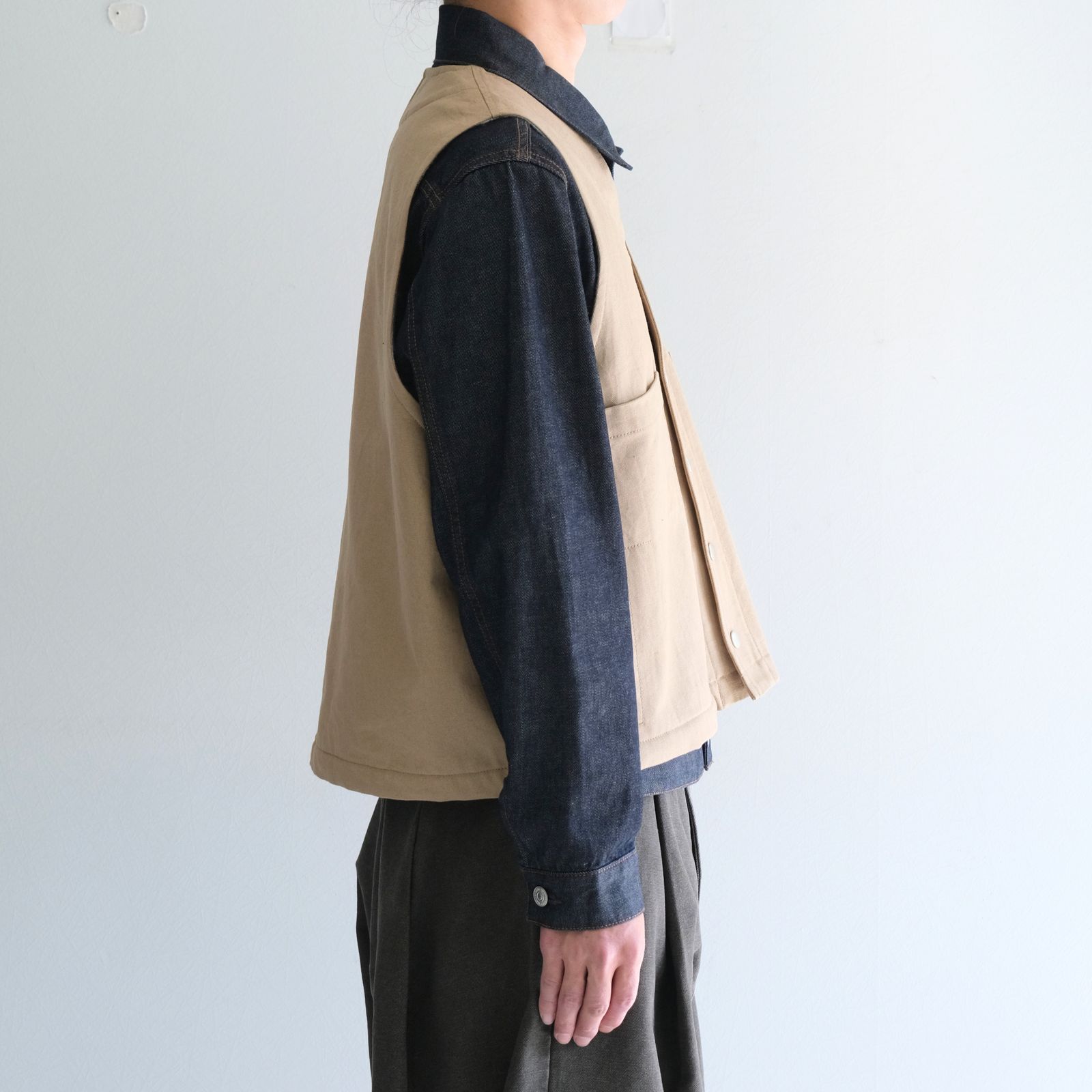 【残り1点】WORK VEST - Duck / Native Border Knit Lining -（Beige）