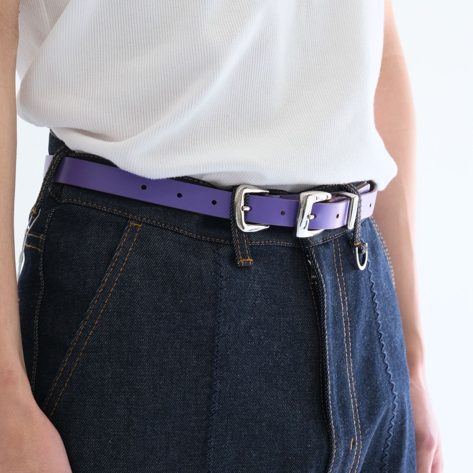 Elongated Leather Belt / イーロンゲイテッド レザーベルト（Lavender）