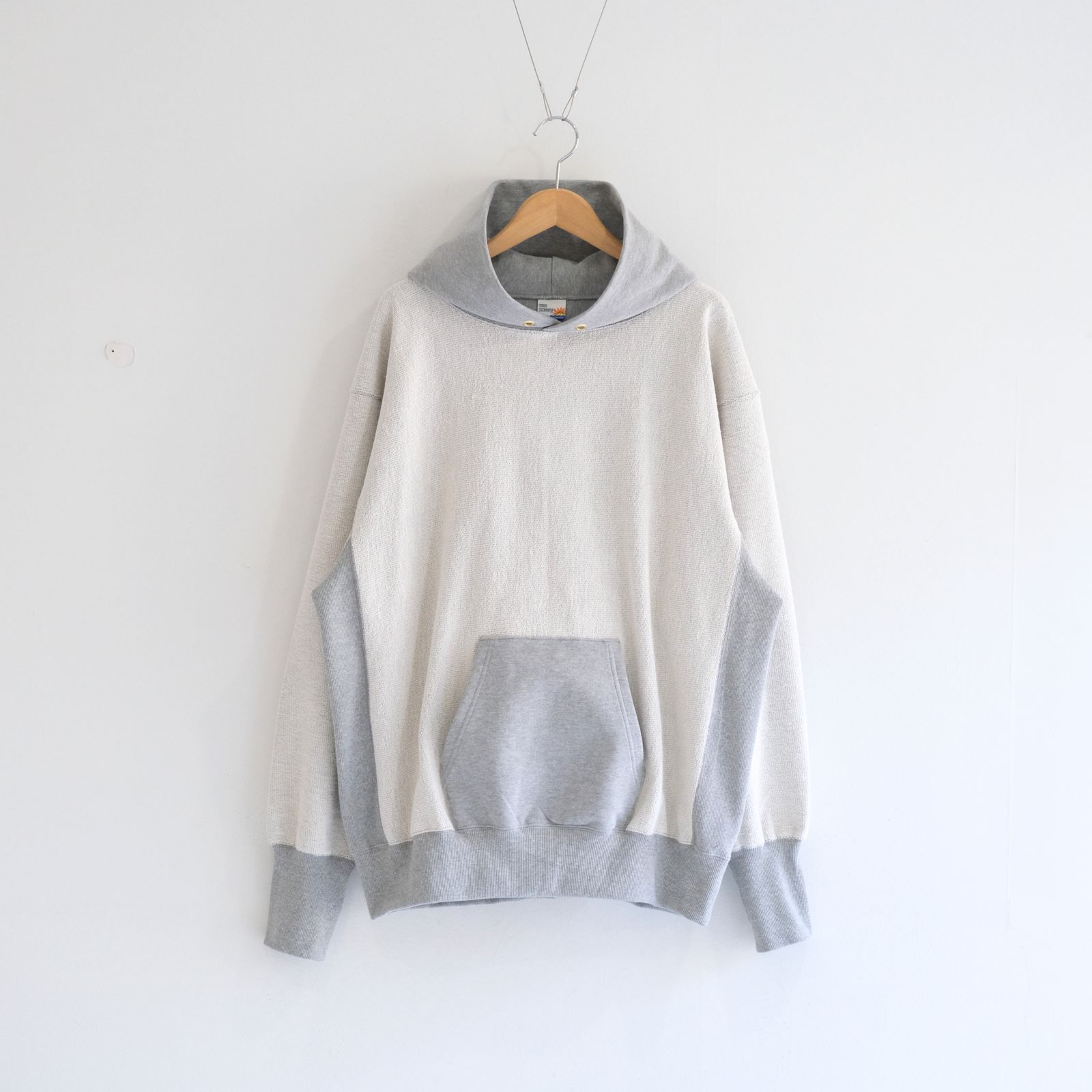 SWEAT HOODIE（GRAY）