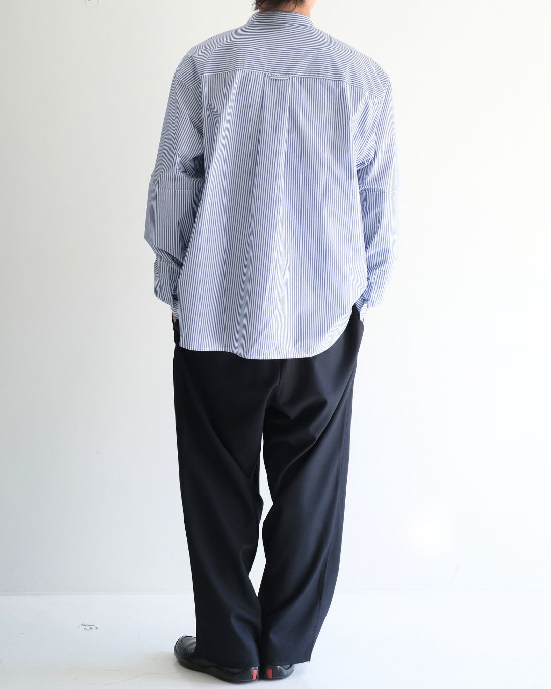 STYLE NO. 677